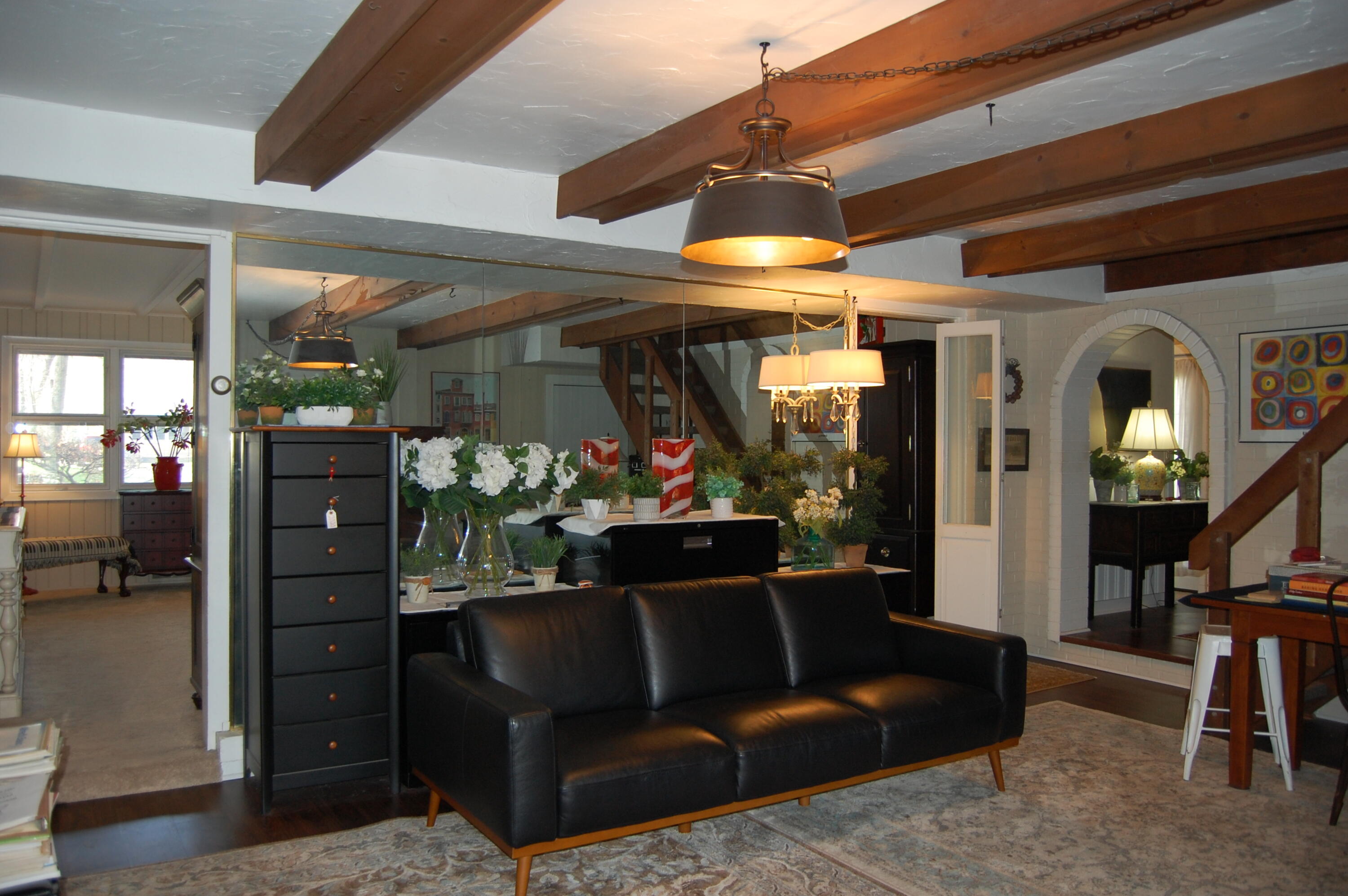8525 Elmwood Drive