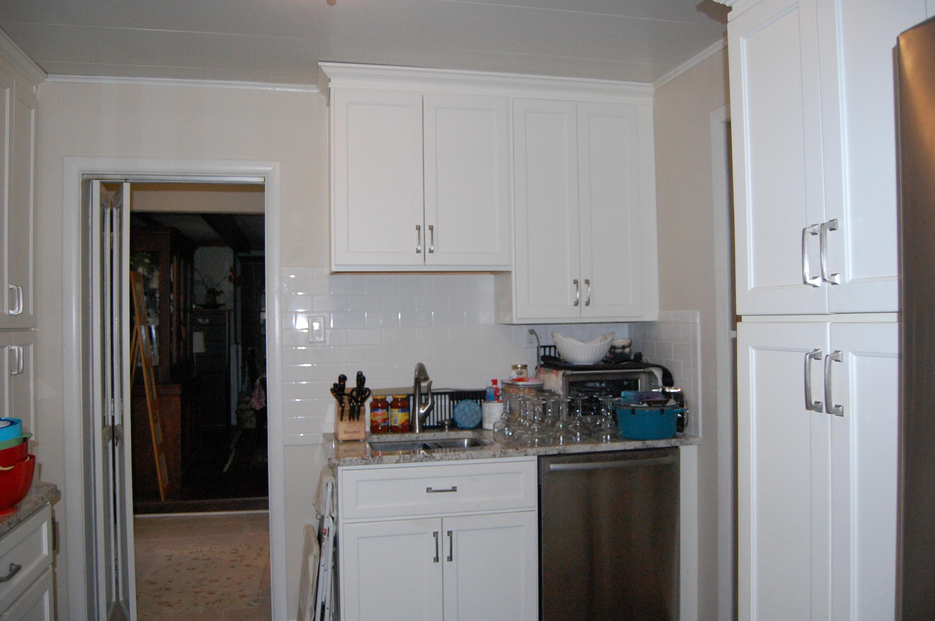 8525 Elmwood Drive