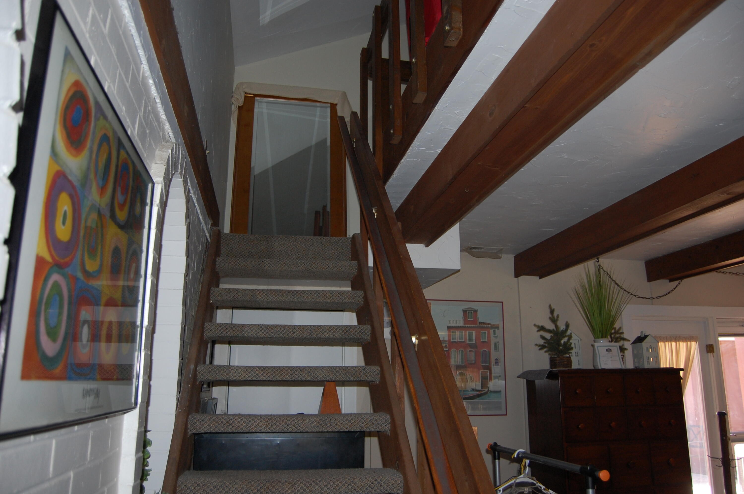 8525 Elmwood Drive