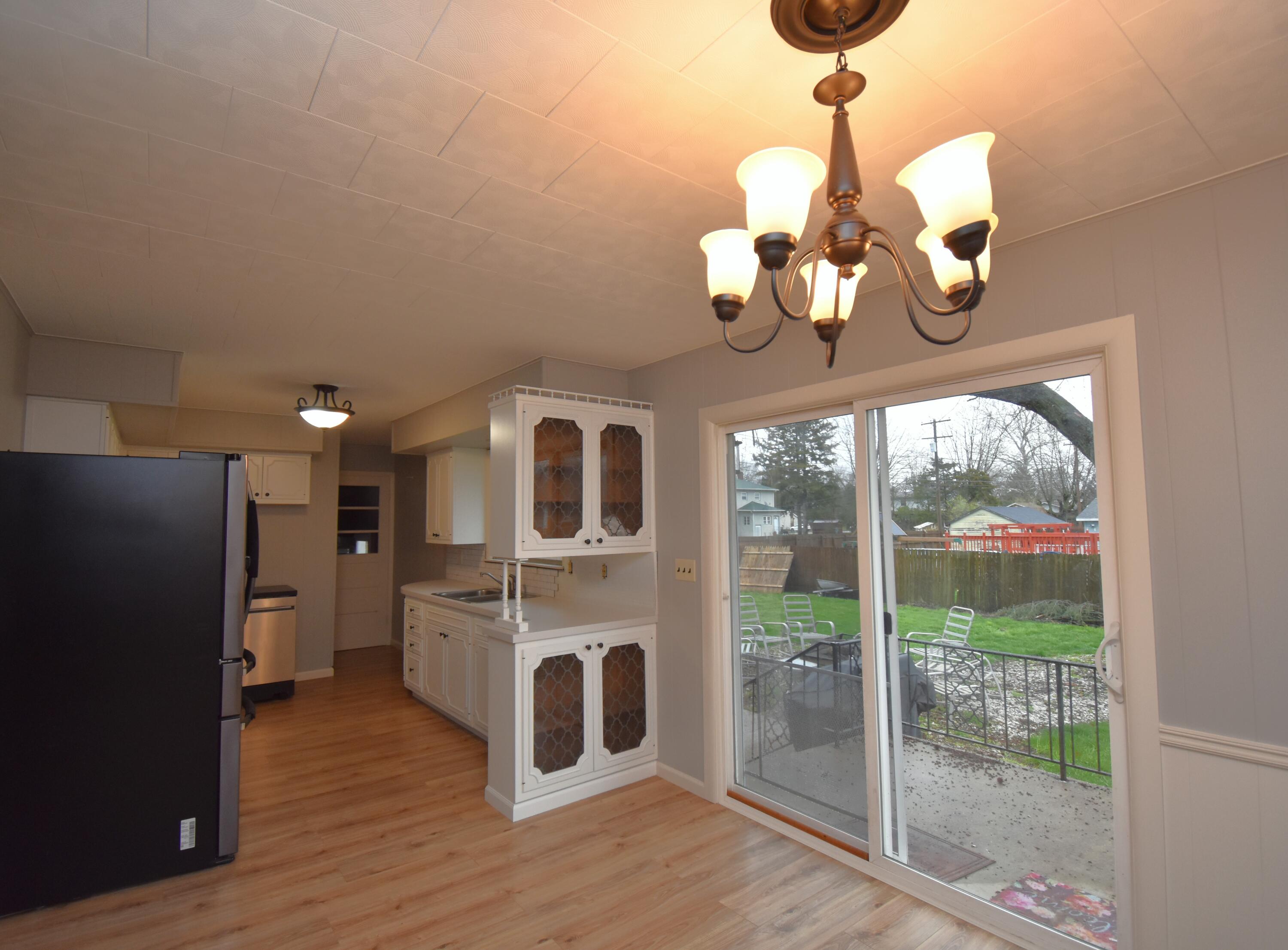201 Sheridan Avenue