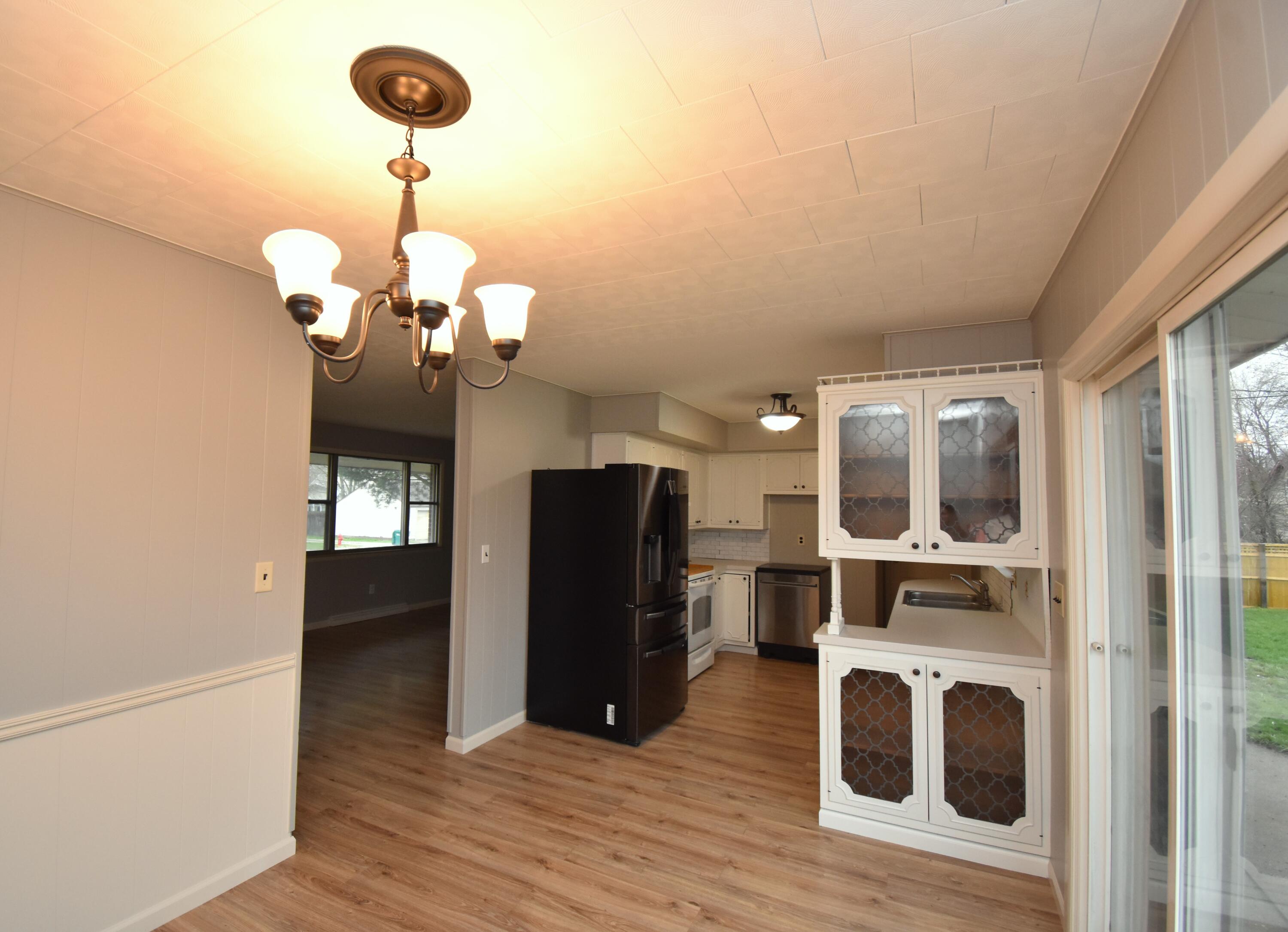 201 Sheridan Avenue