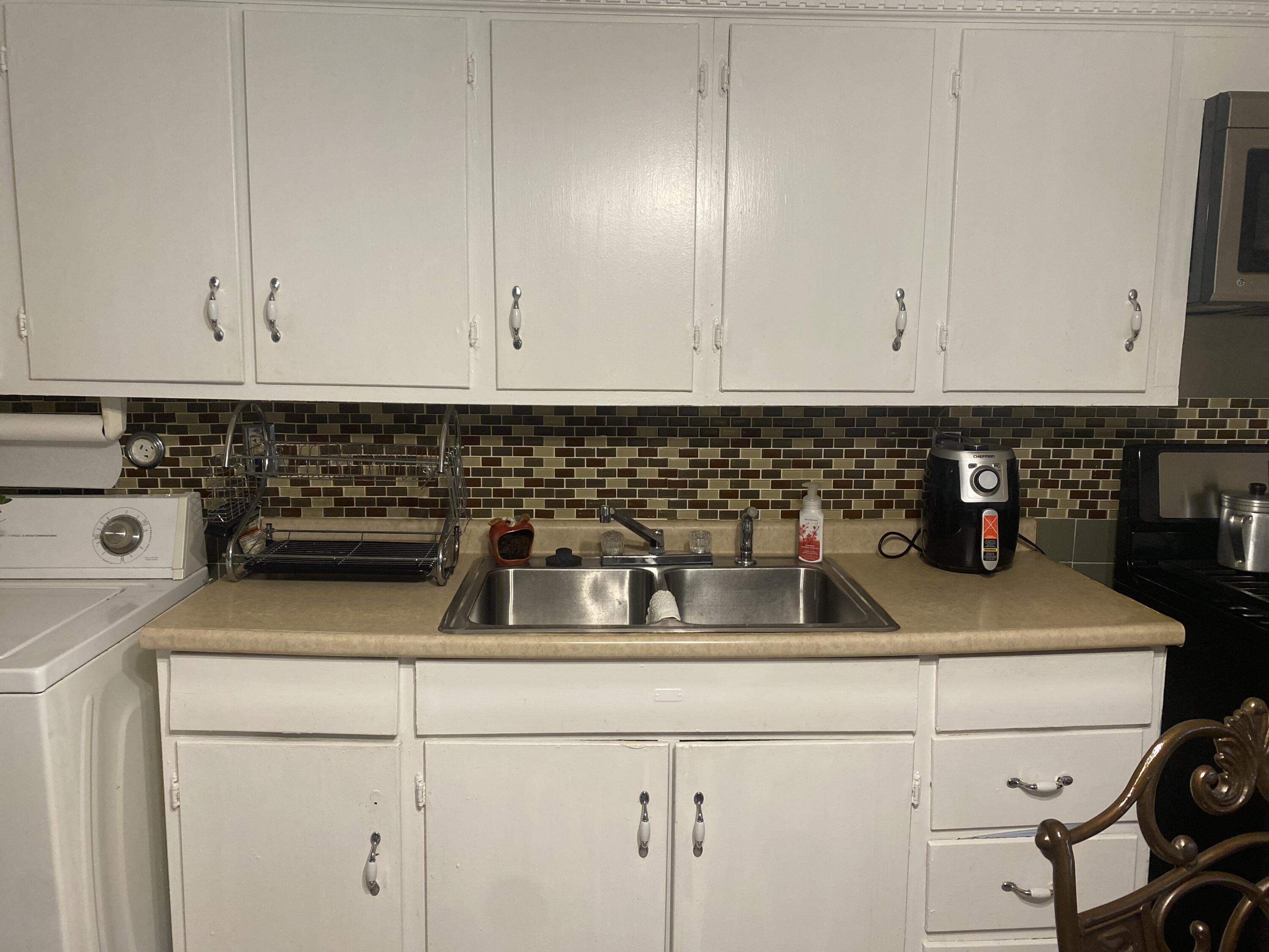 5430 E 13th Place