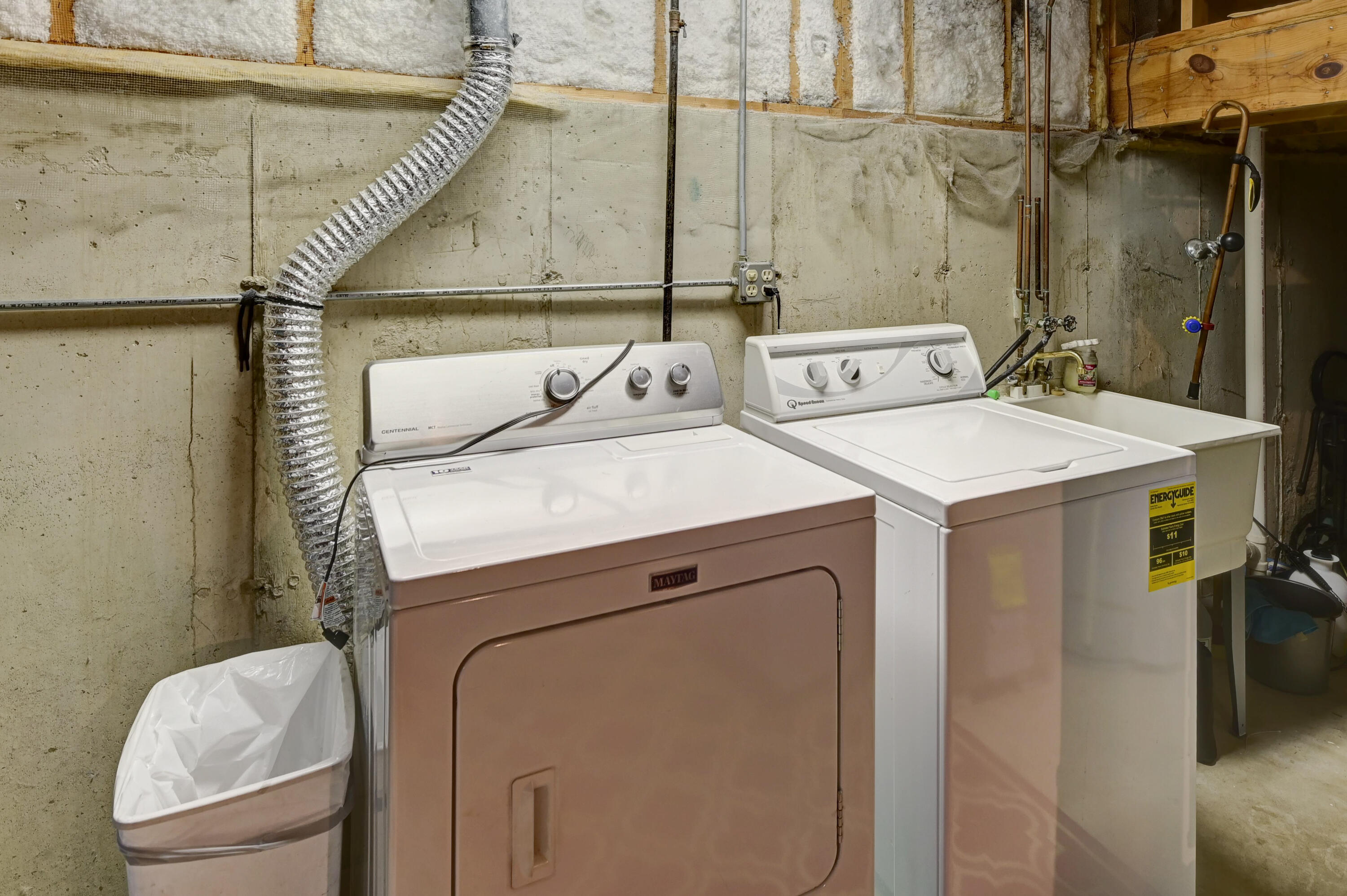 1028 Arrowhead Drive