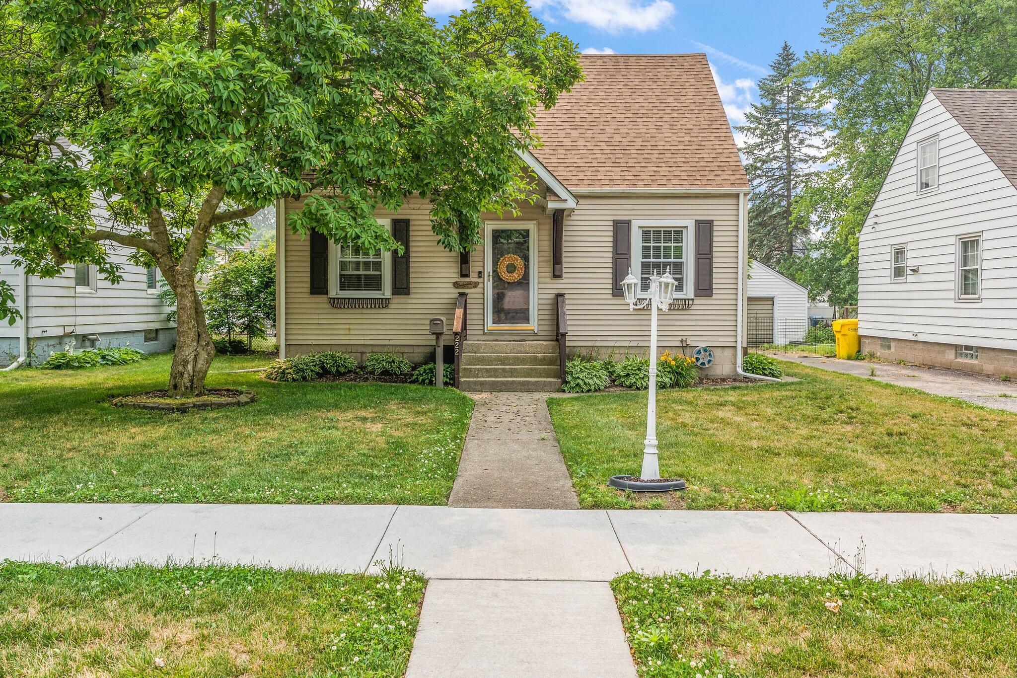 222 N Glenwood Street