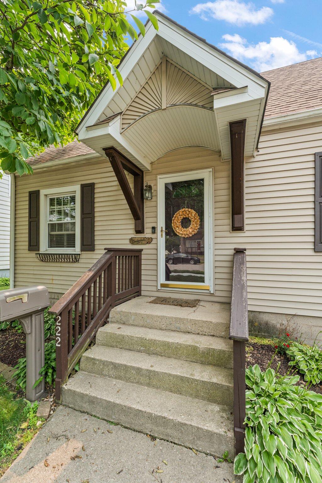 222 N Glenwood Street