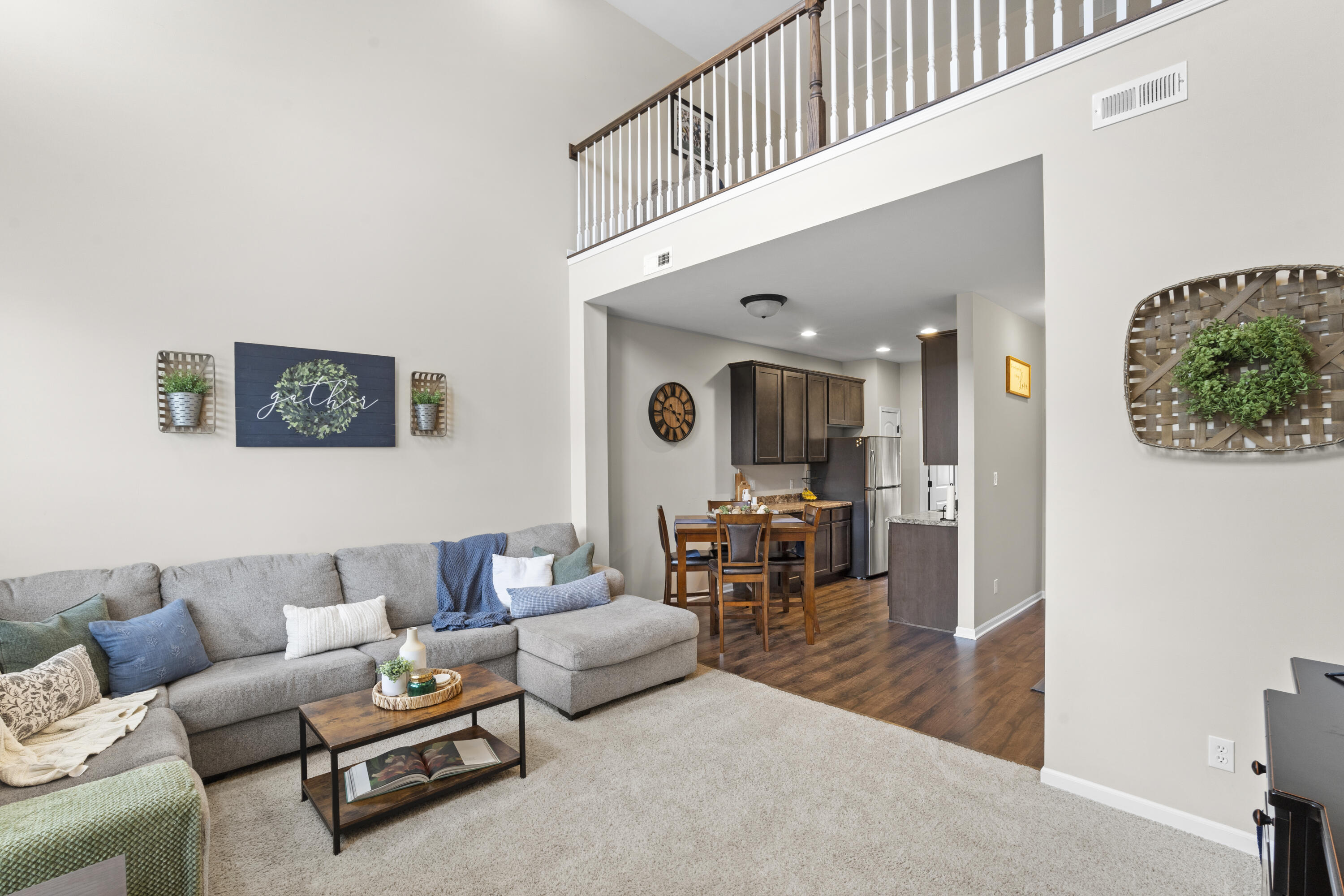 11360 Vermont Street