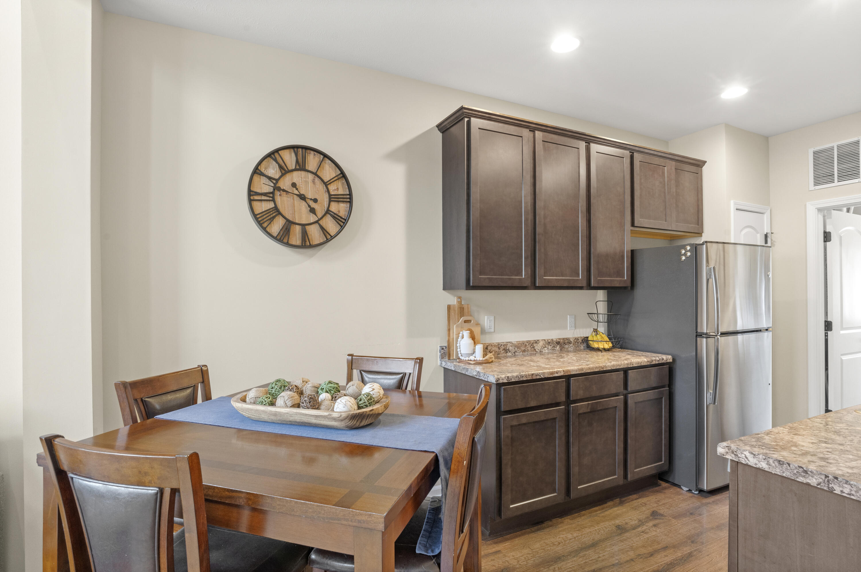 11360 Vermont Street