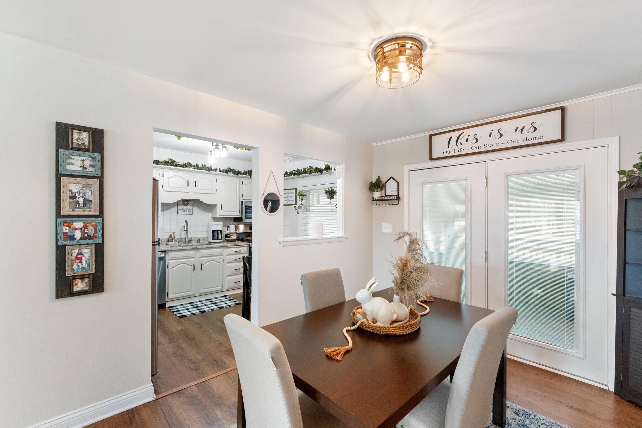 1130 N Dwiggins Street