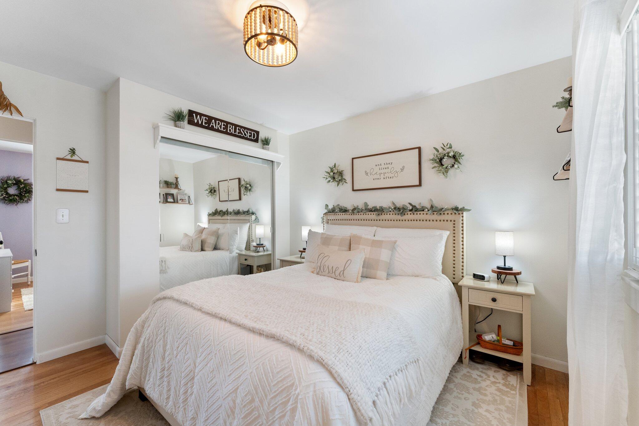 1130 N Dwiggins Street