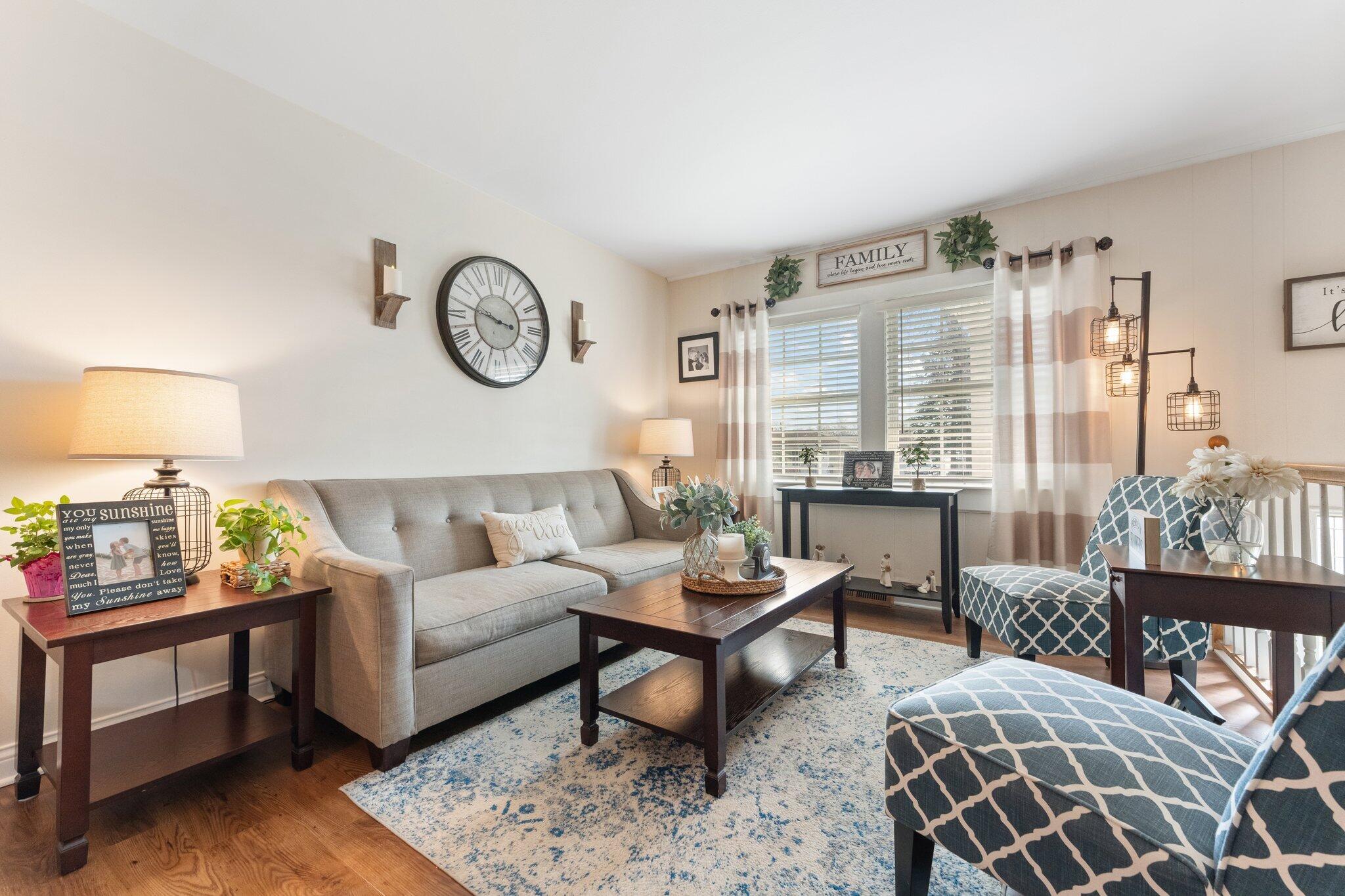 1130 N Dwiggins Street