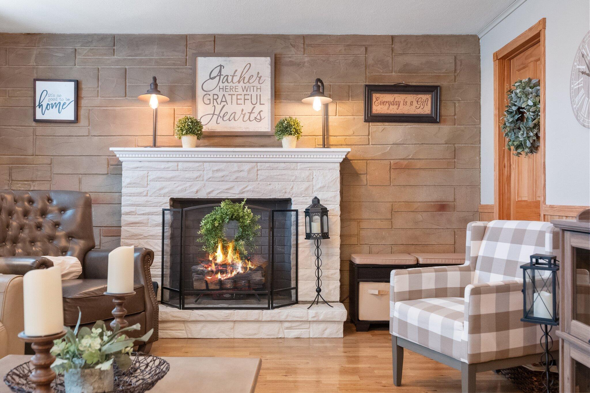 1130 N Dwiggins Street