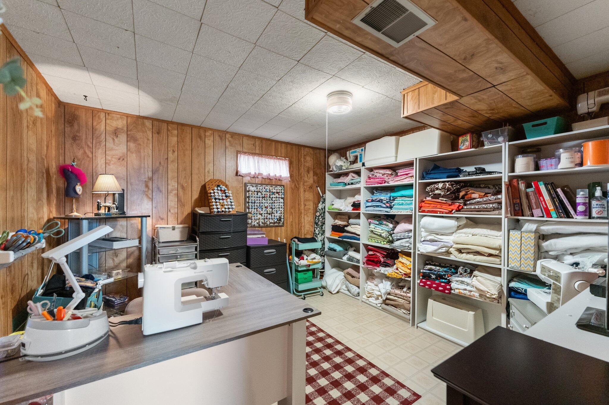 1130 N Dwiggins Street