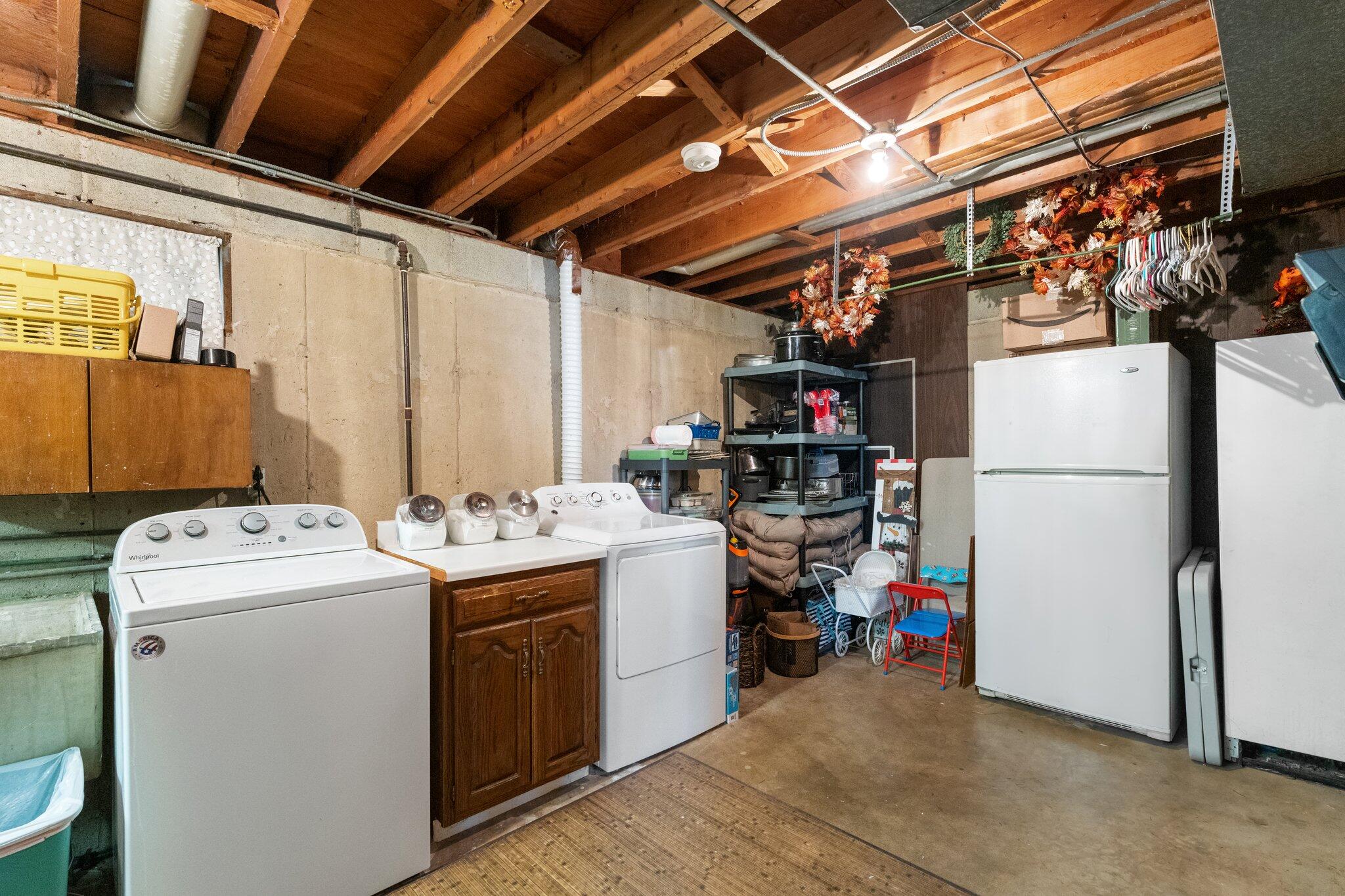 1130 N Dwiggins Street