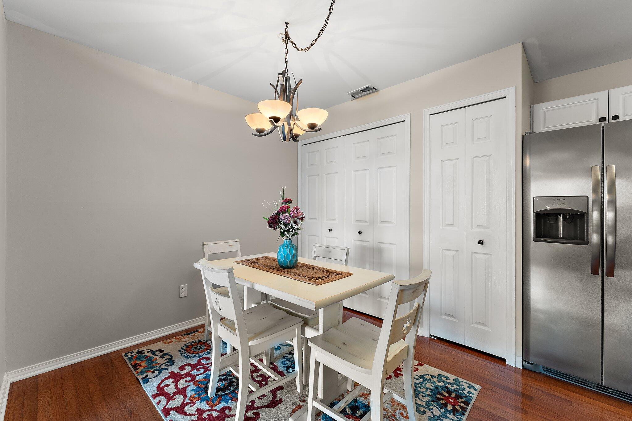 406 Sturdy Road Unit: 1A