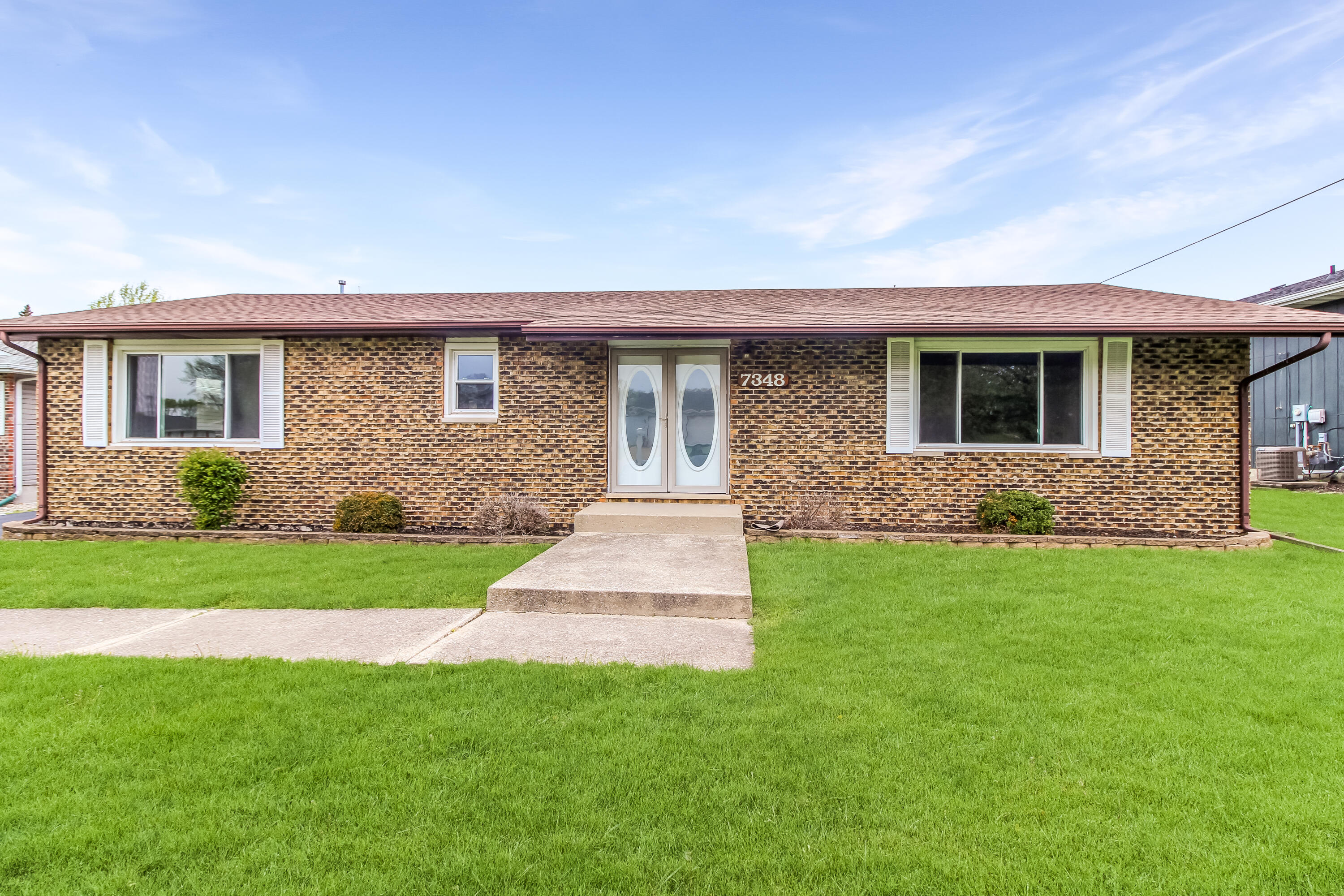 7348 W 83rd Place