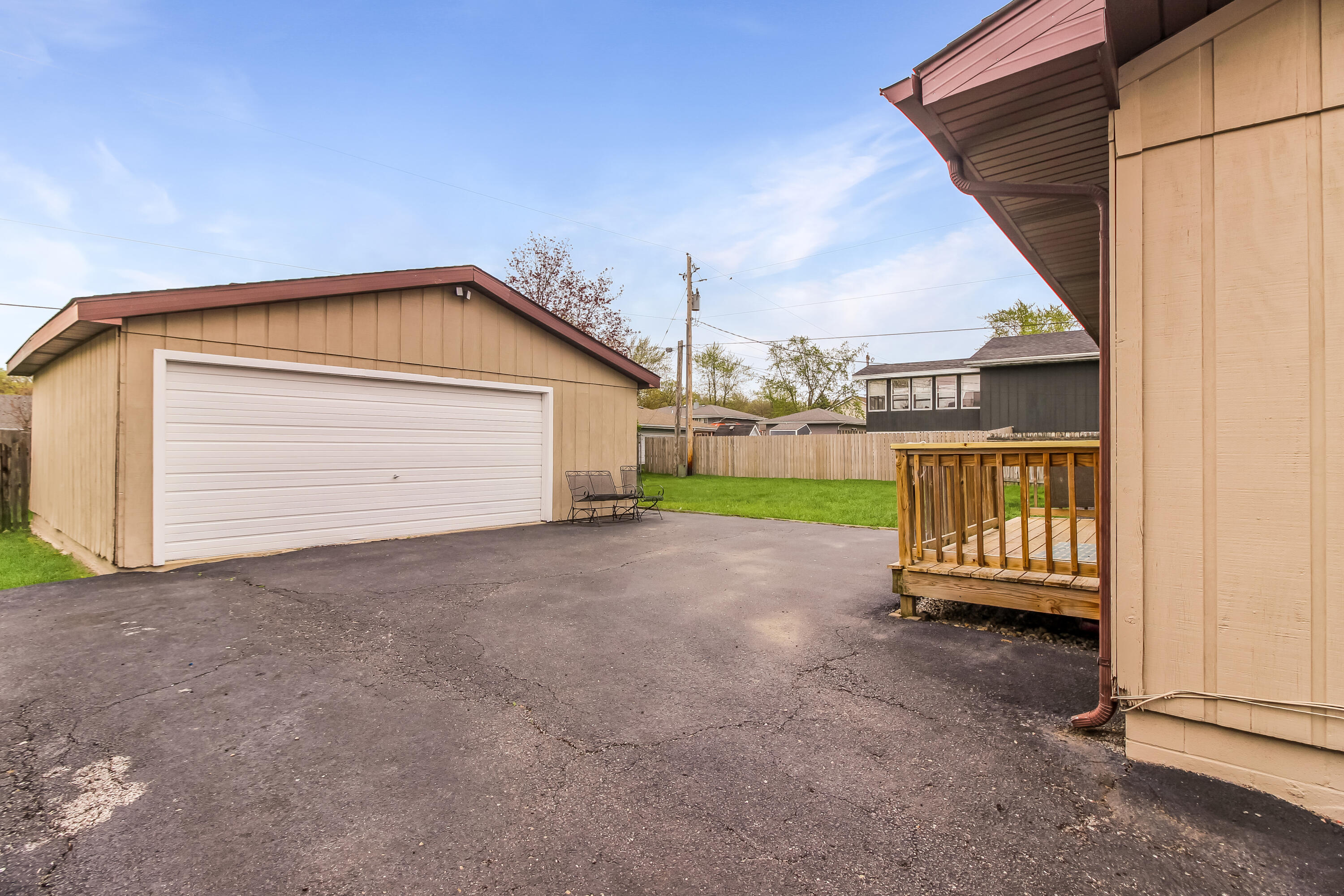 7348 W 83rd Place