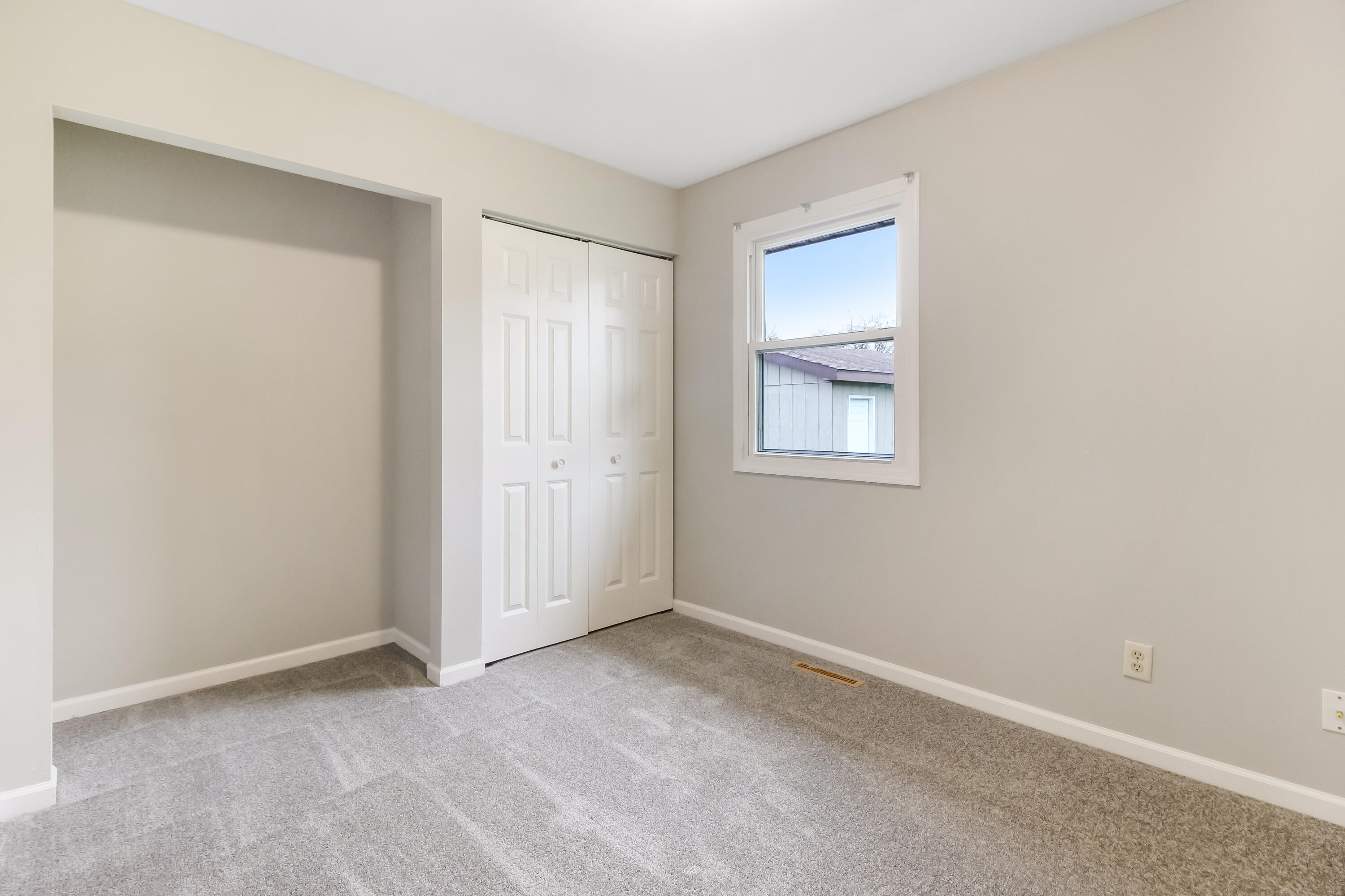 7348 W 83rd Place