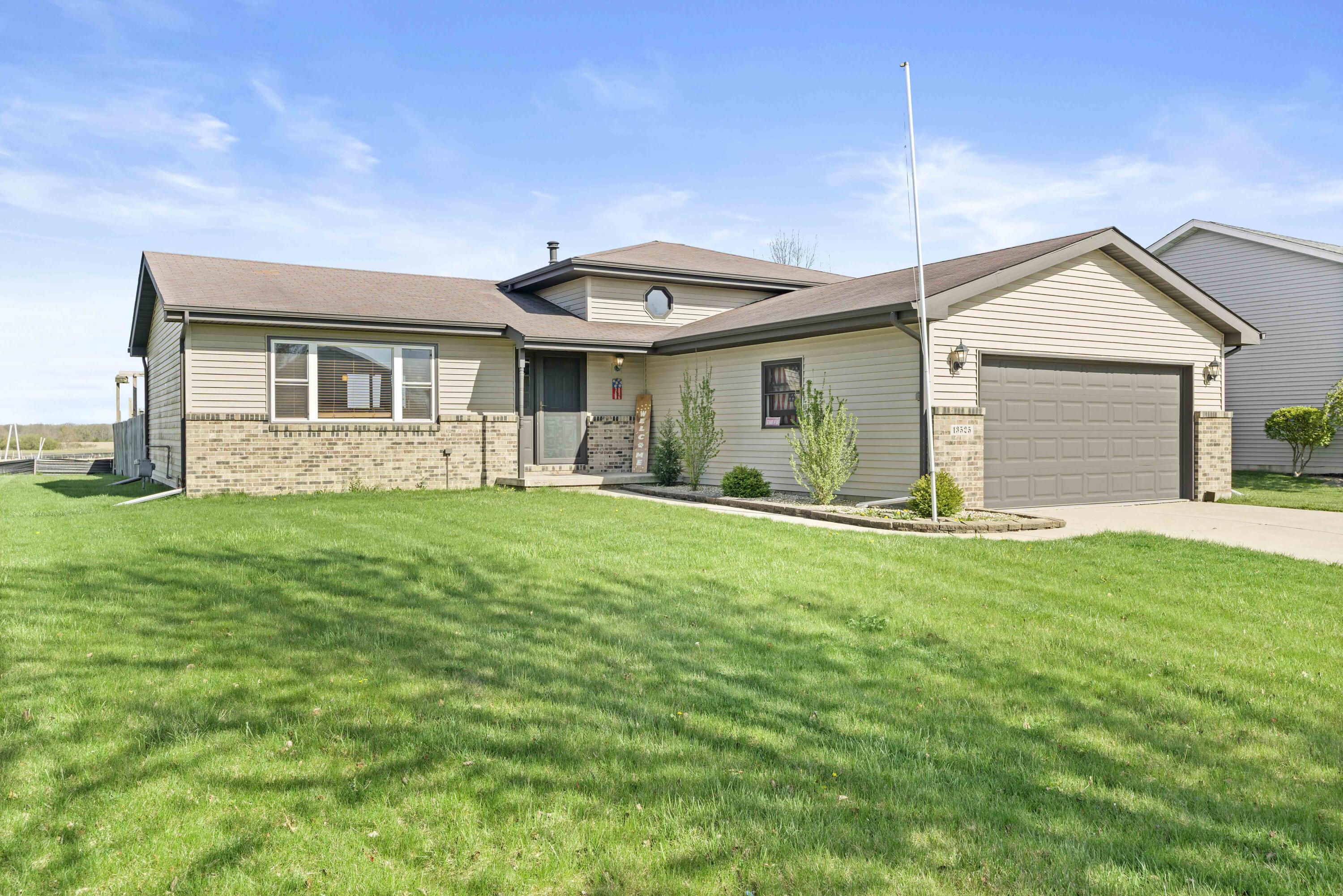 13525 Cardinal Lane
