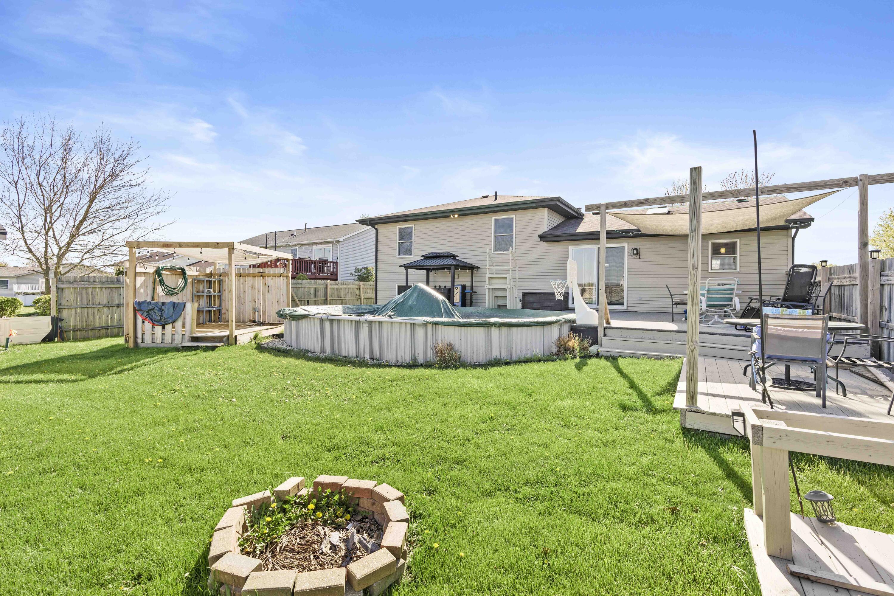 13525 Cardinal Lane