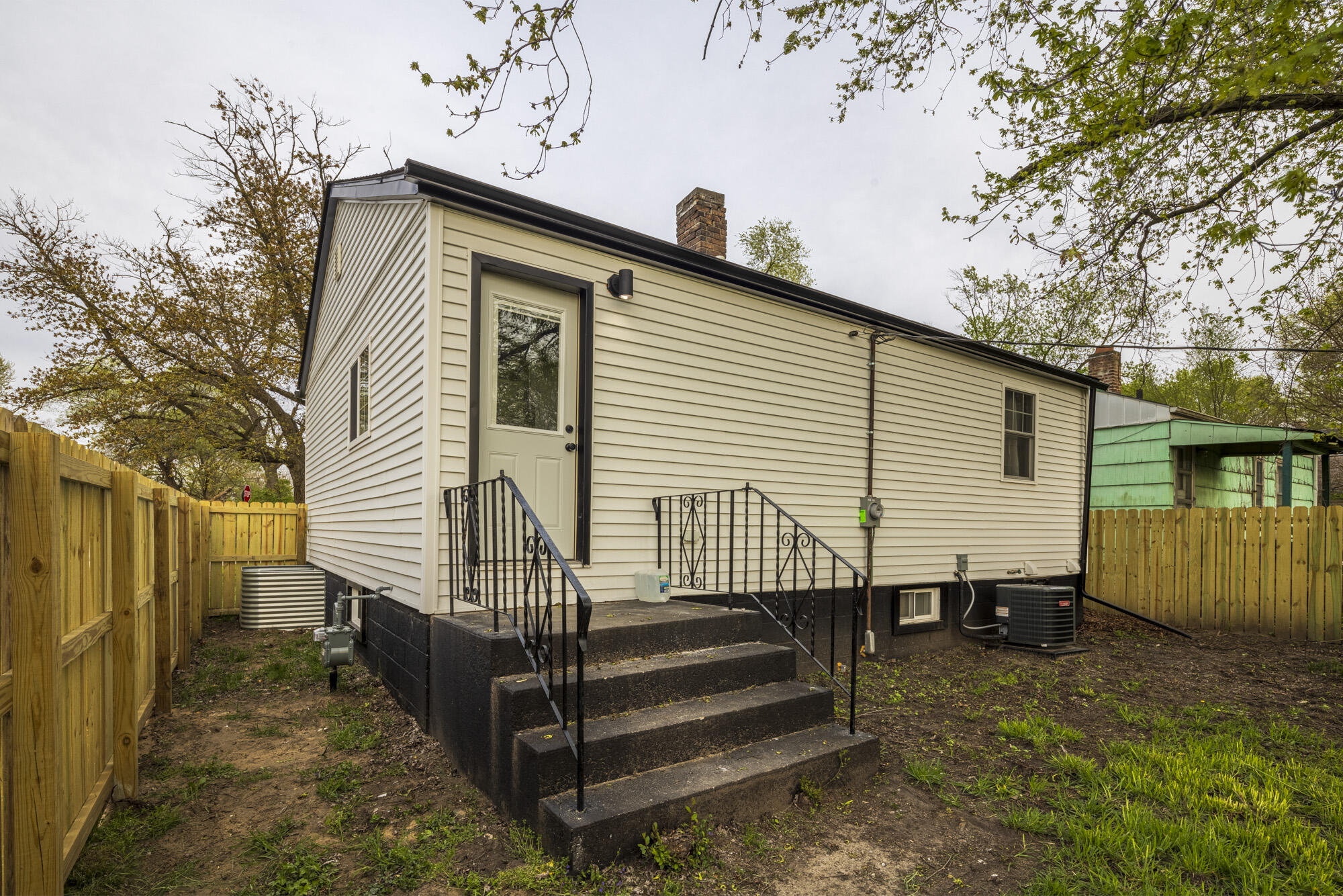 4100 Tyler Street