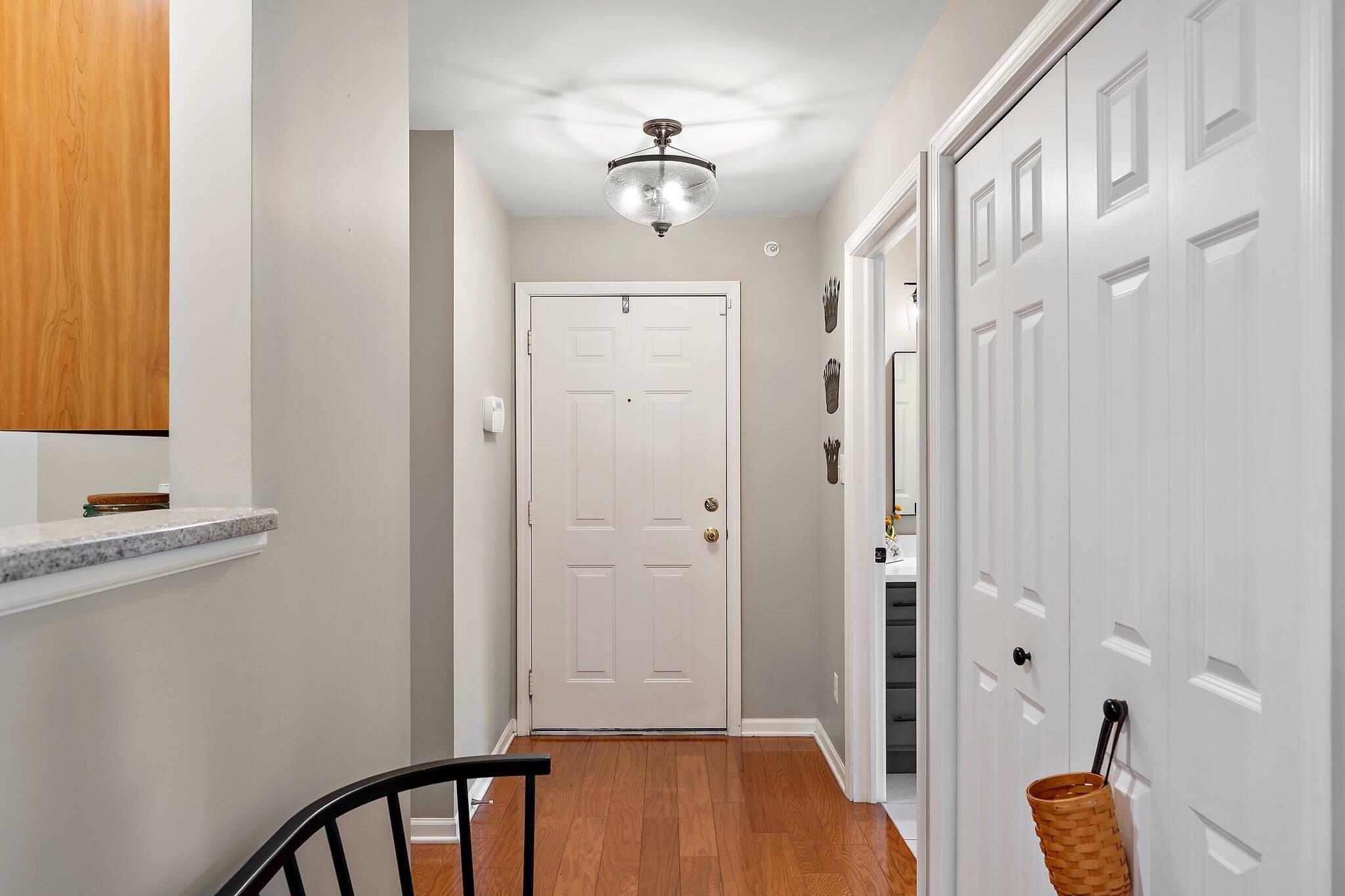 10404 White Oak Lane Unit: 2C