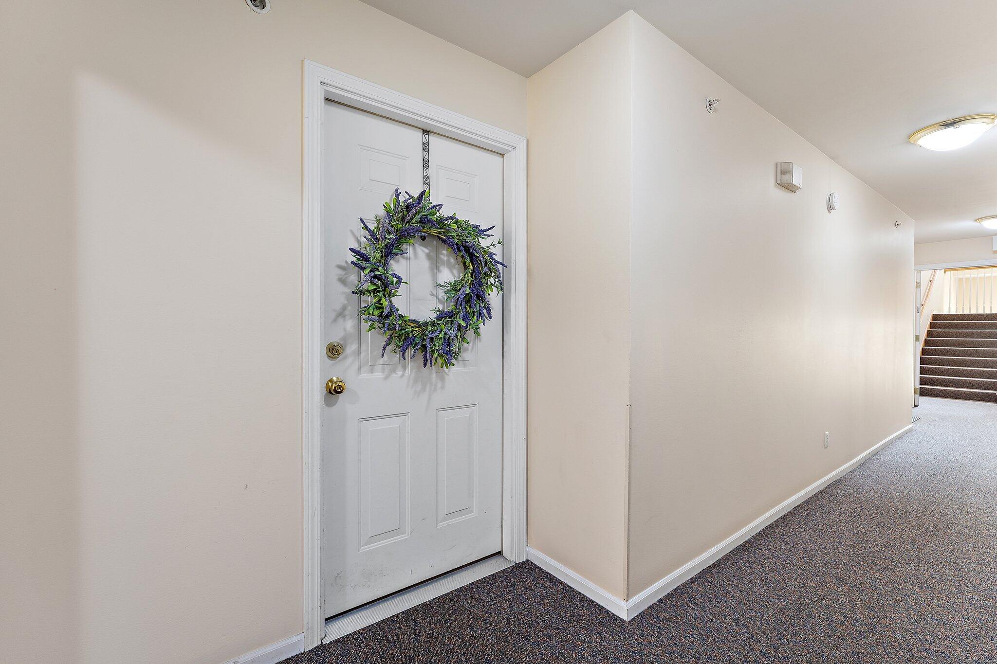 10404 White Oak Lane Unit: 2C