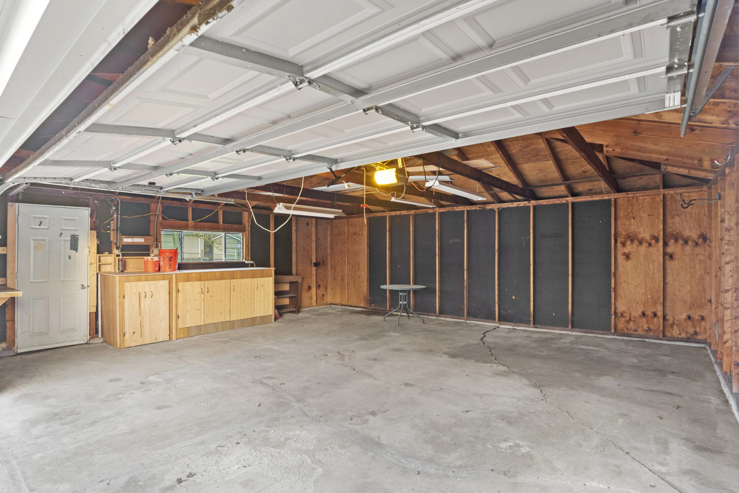 3413 W 77th Avenue