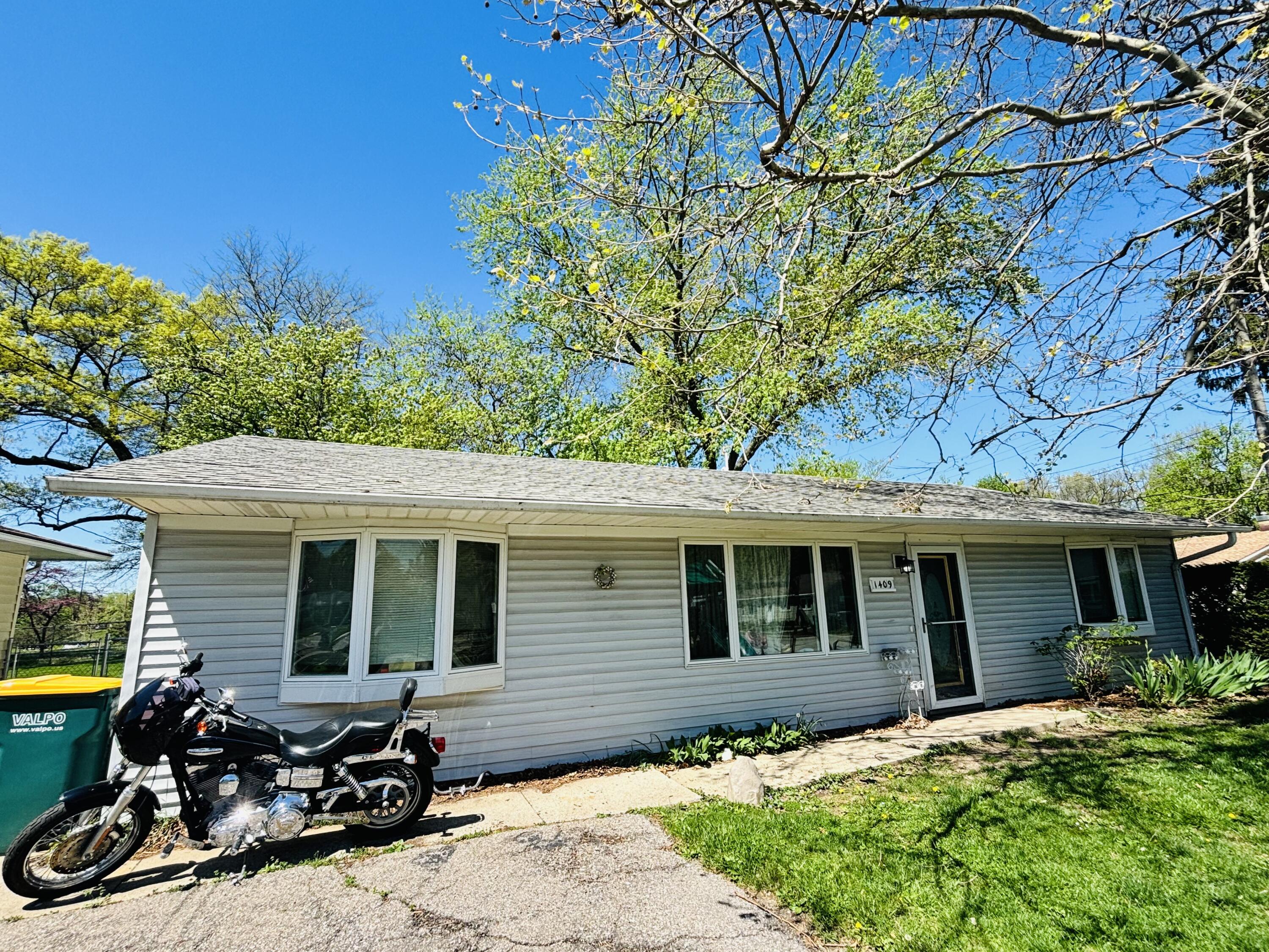 1409 Fairlane Drive
