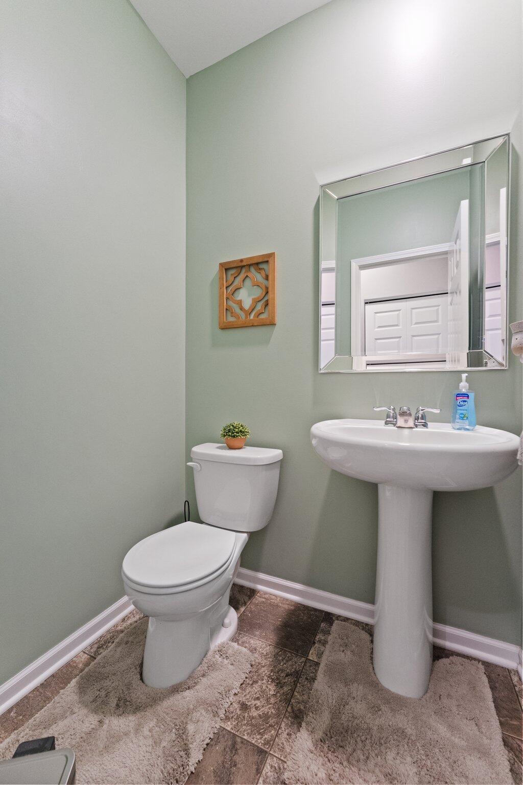 440 Greenbrier Lane