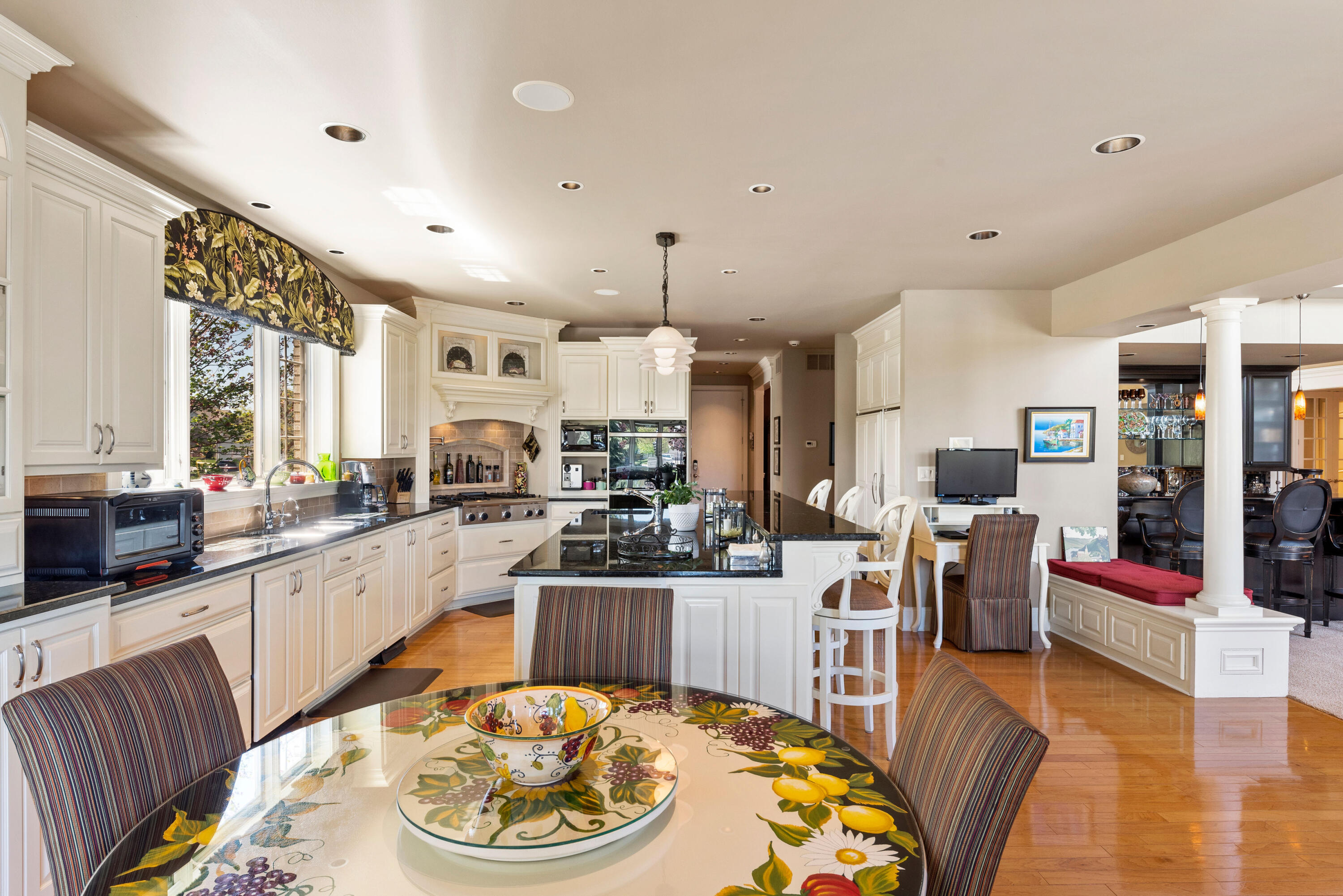 9747 Wildflower Lane