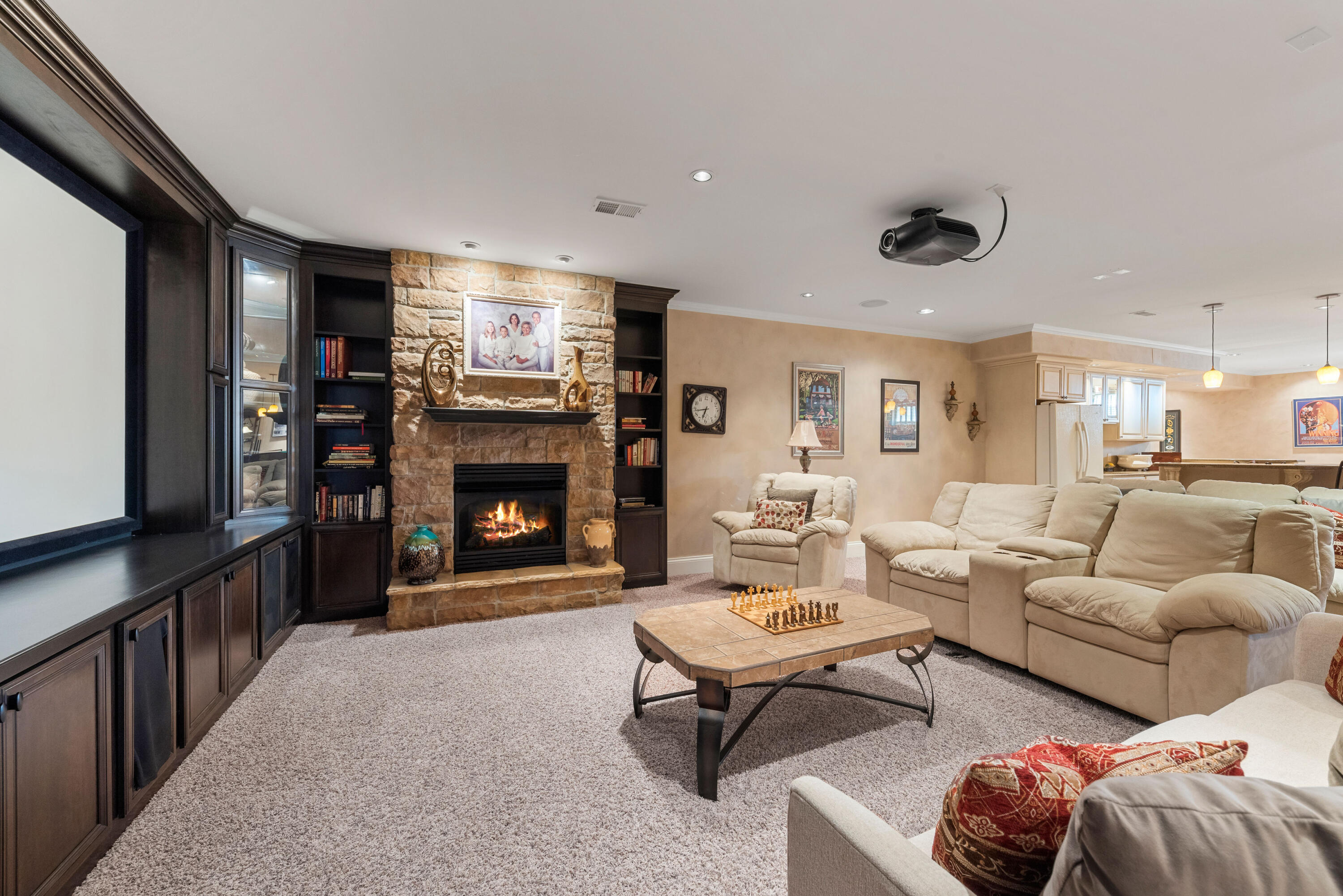 9747 Wildflower Lane