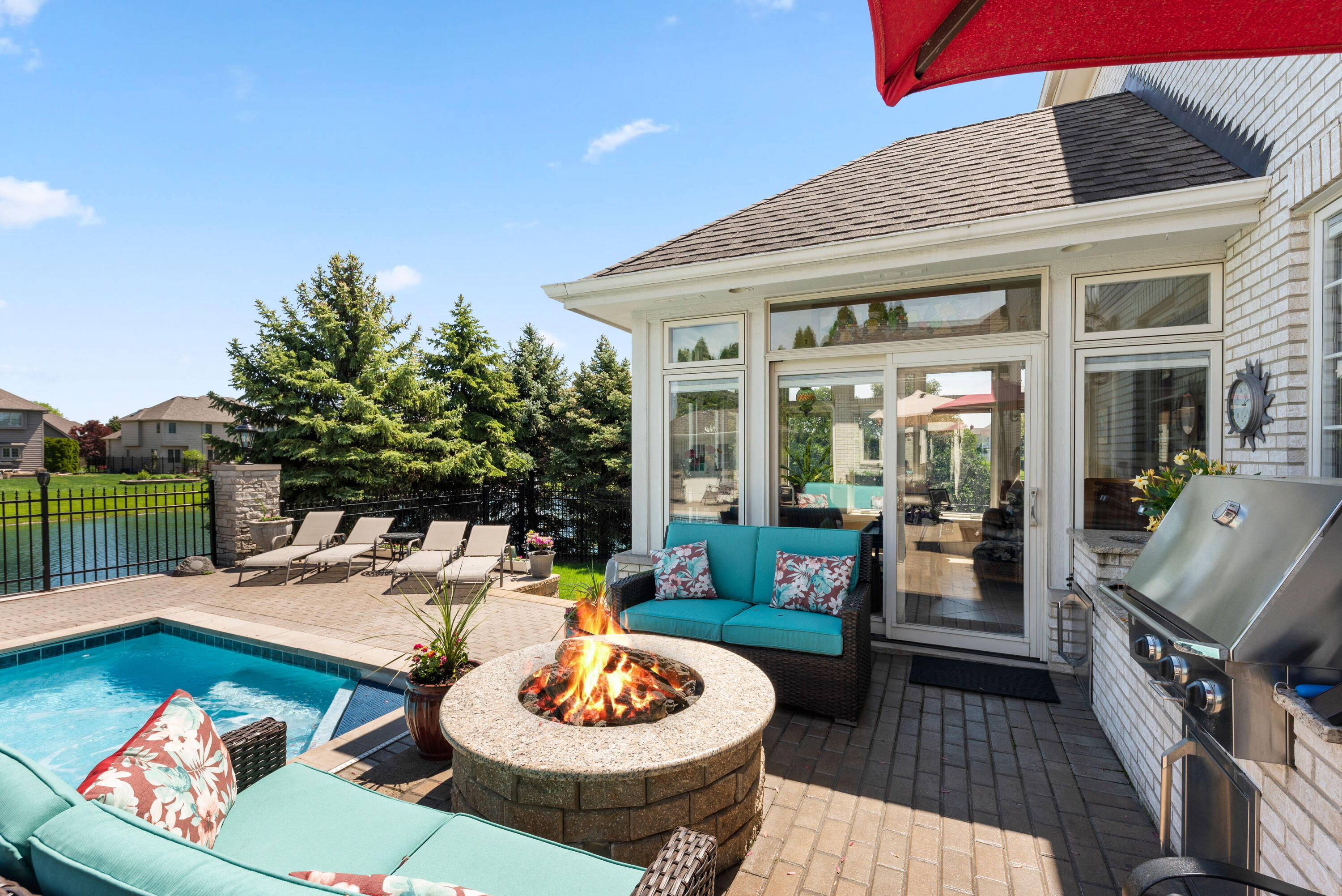 9747 Wildflower Lane