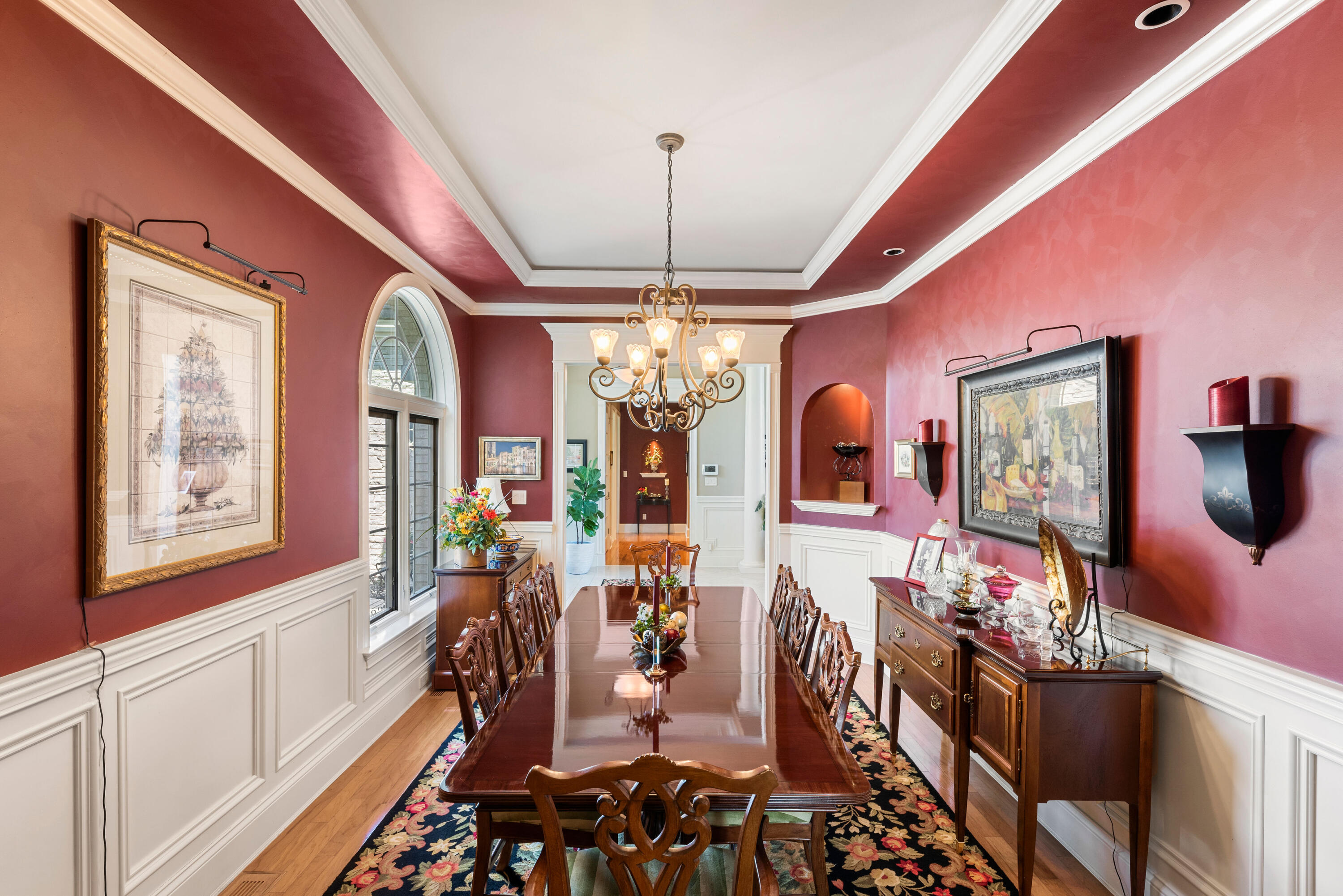 9747 Wildflower Lane