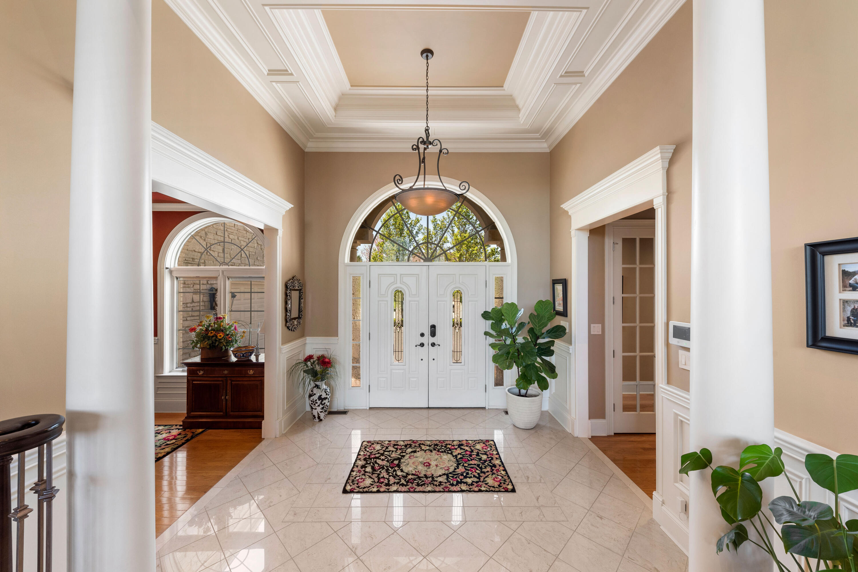 9747 Wildflower Lane