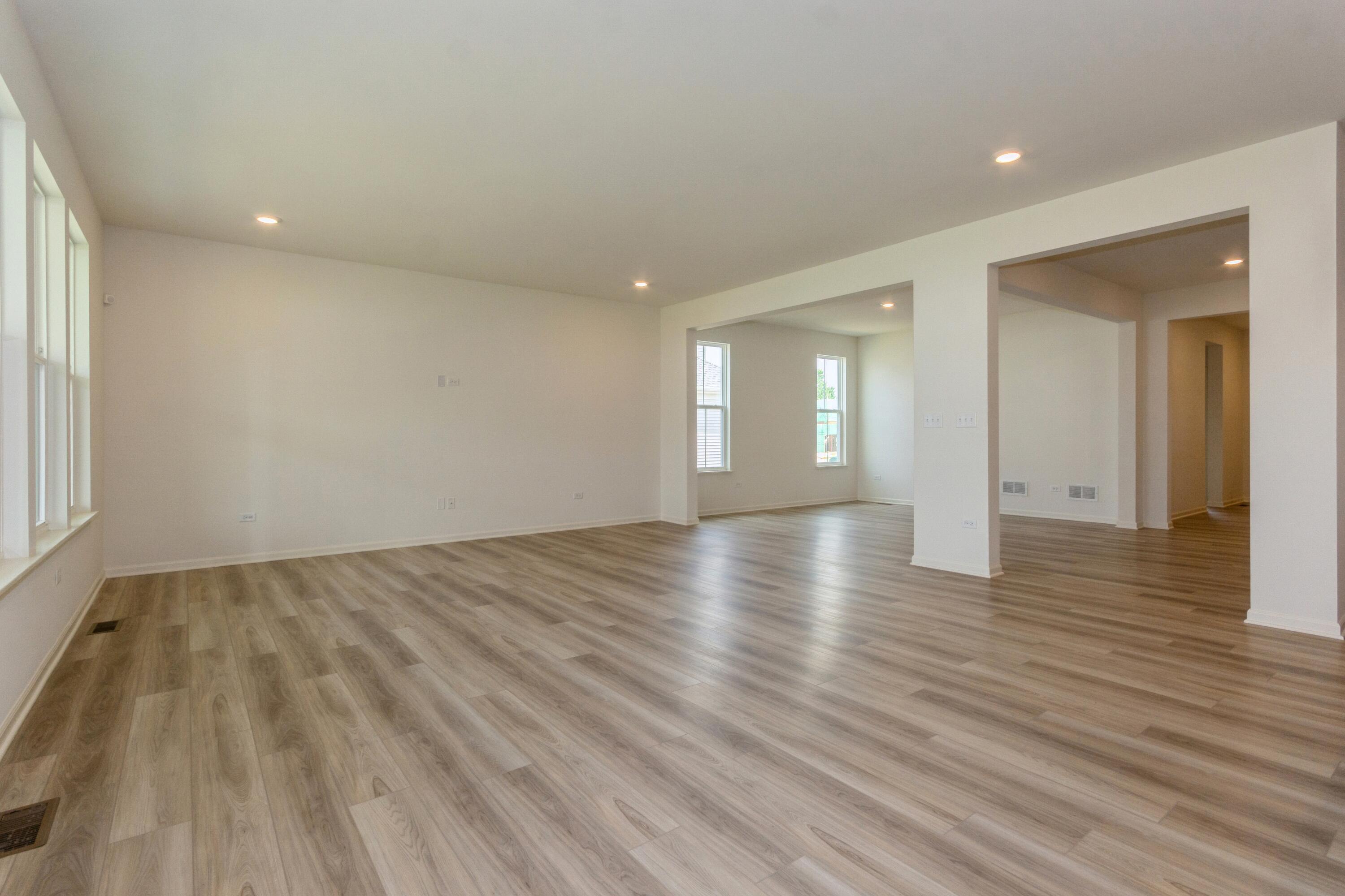 3852 Porter Street