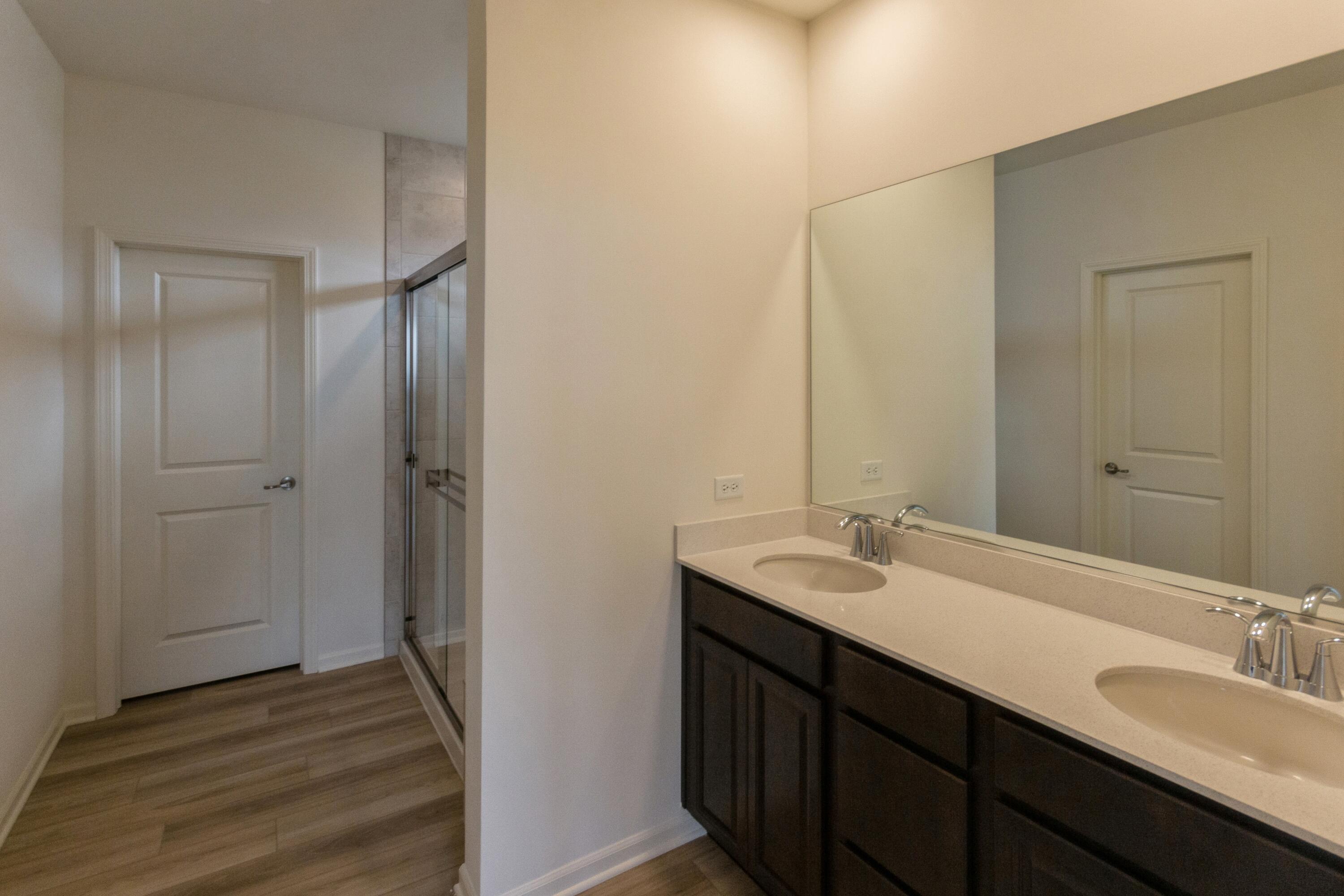 3852 Porter Street