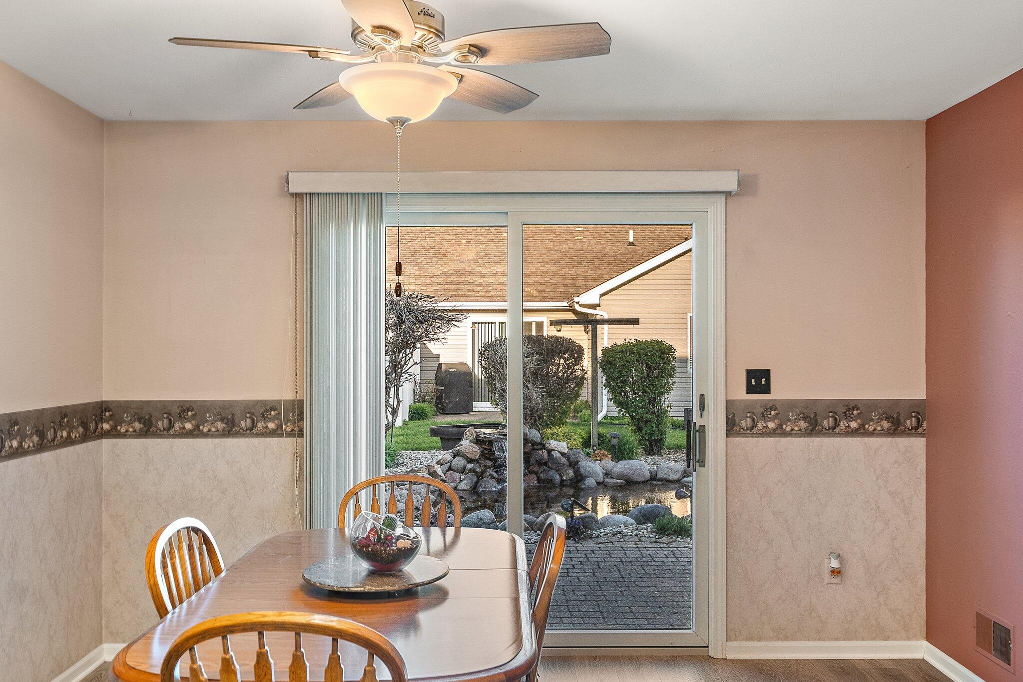 1109 Cambridge Lane