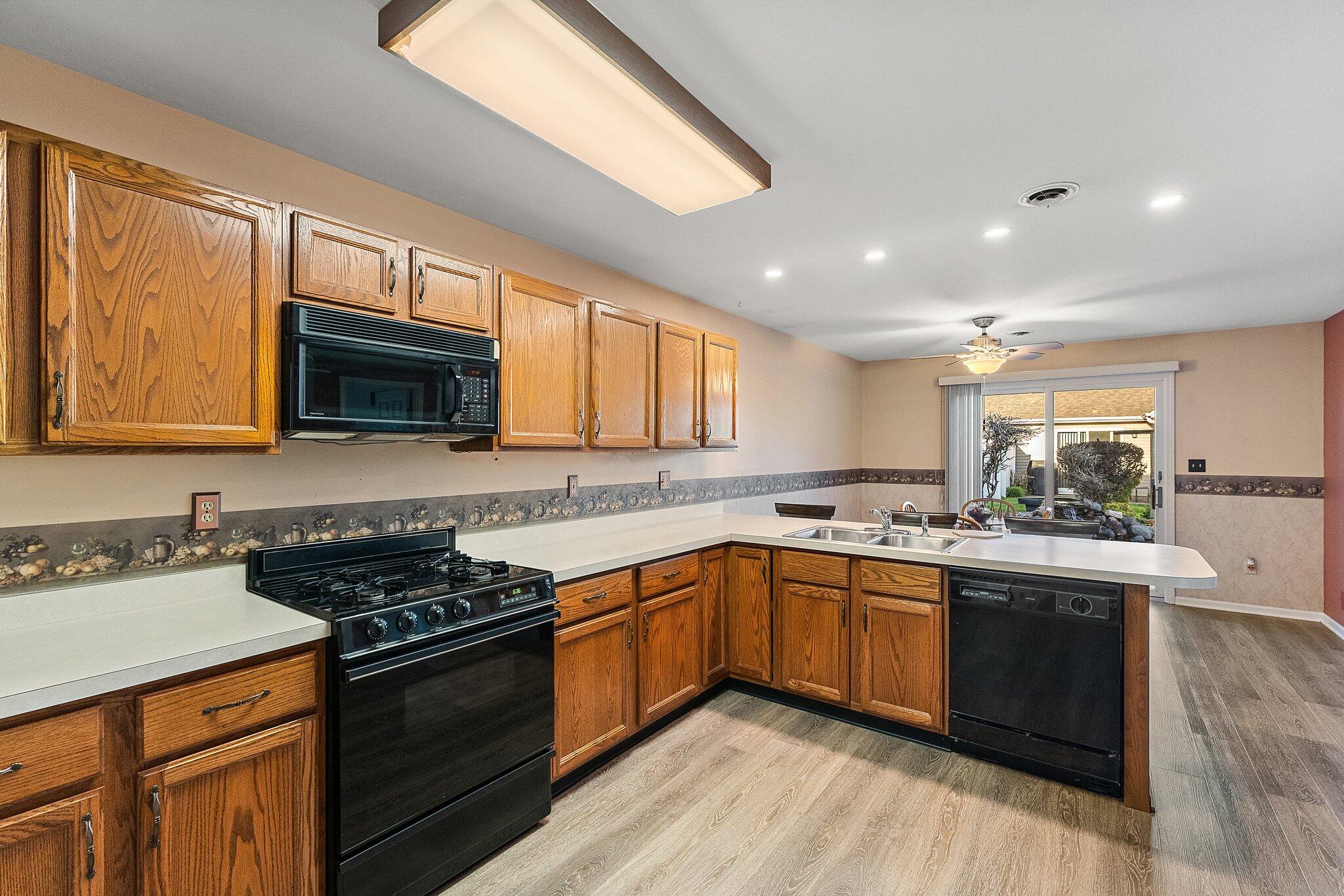 1109 Cambridge Lane