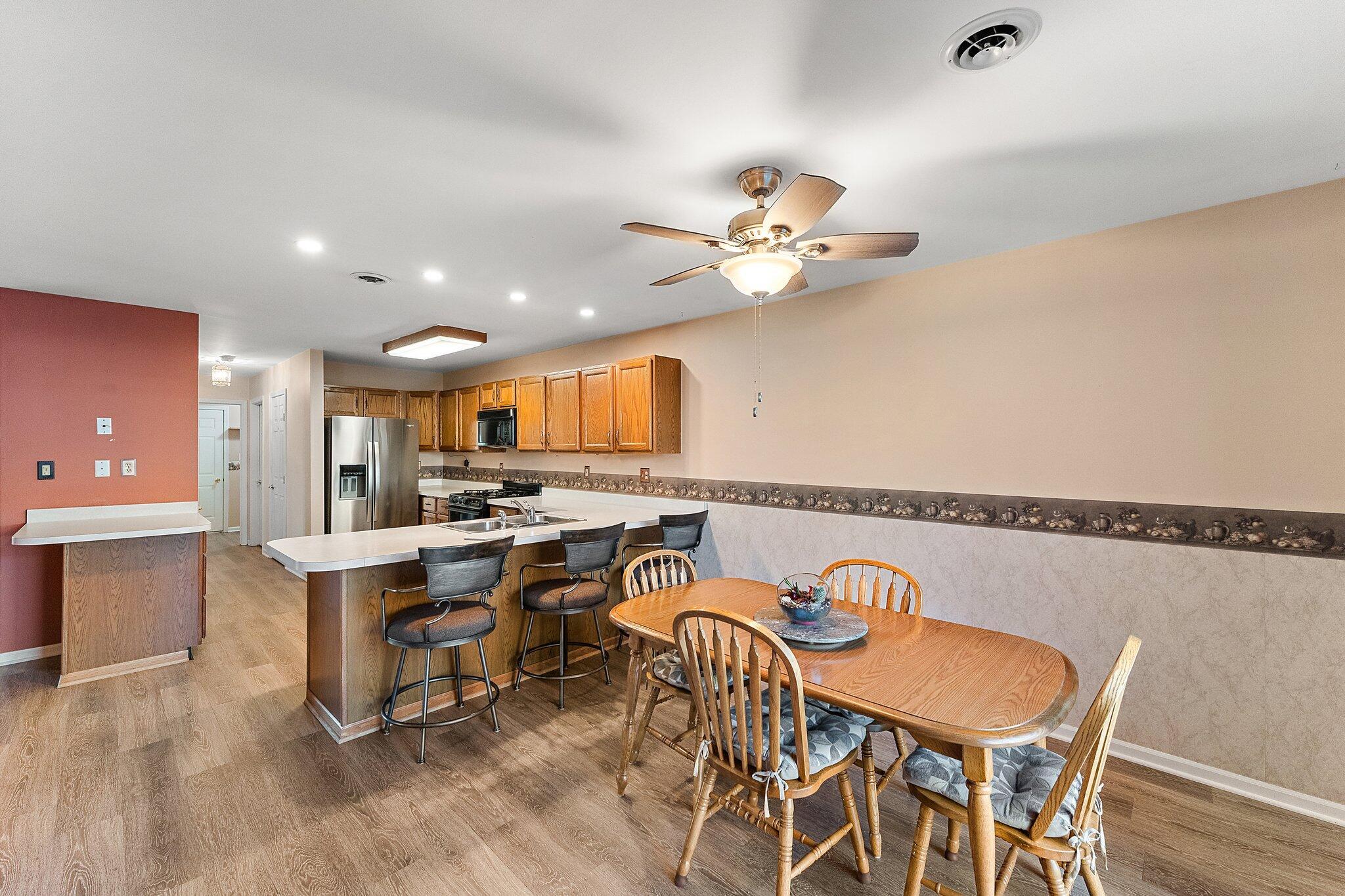 1109 Cambridge Lane