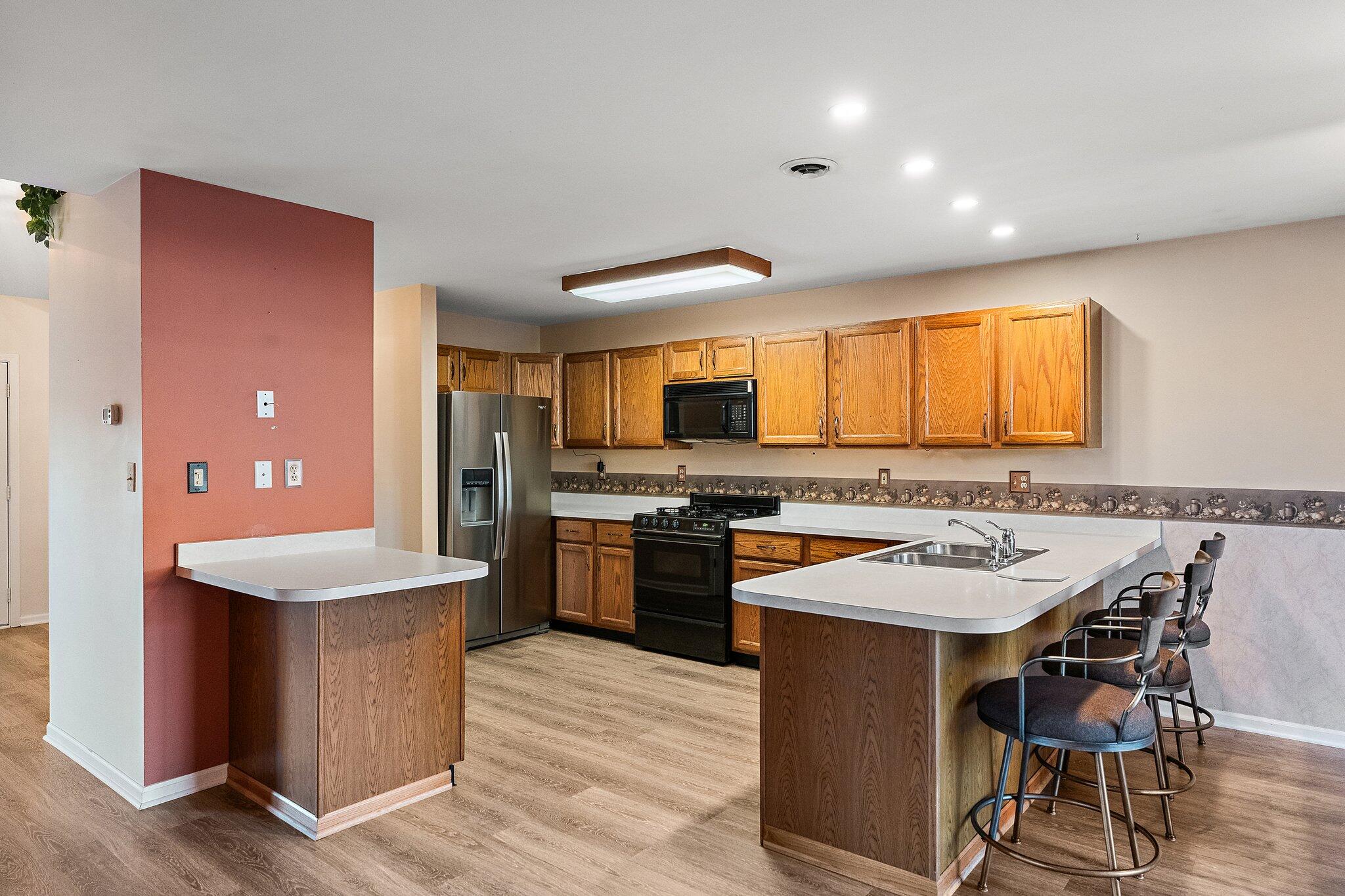 1109 Cambridge Lane