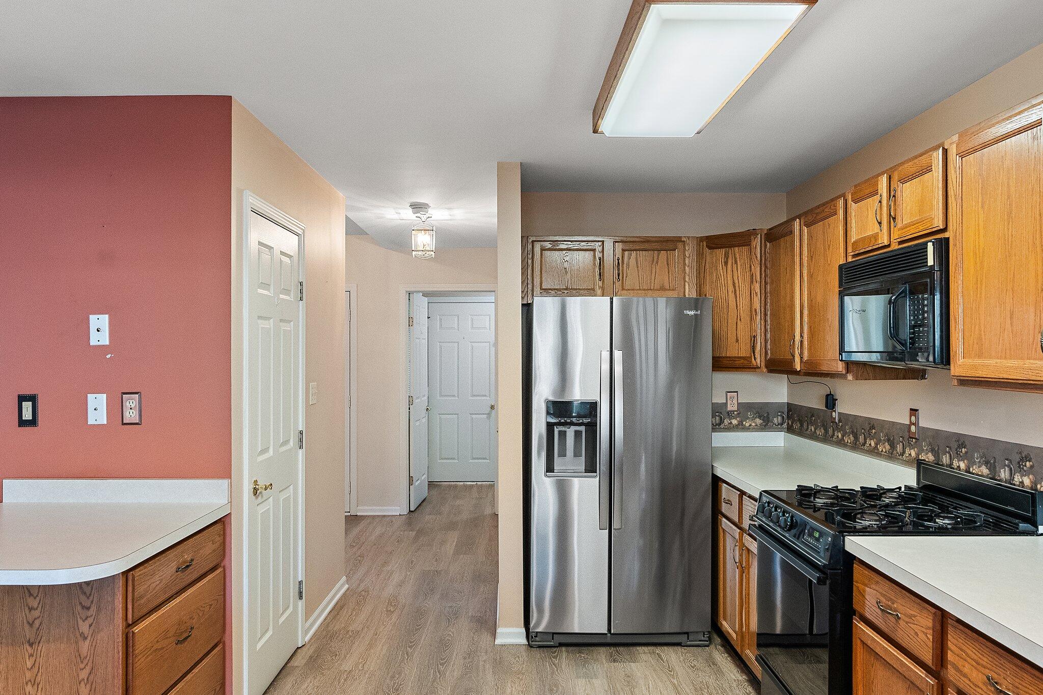 1109 Cambridge Lane