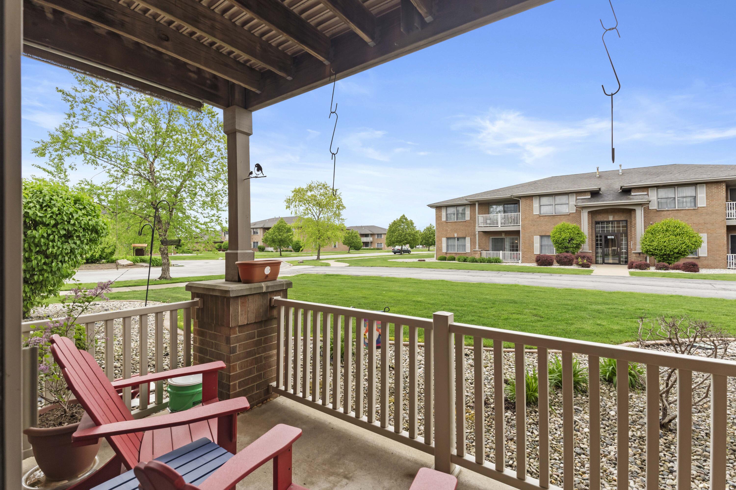9825 Wildwood Court Unit: 1D