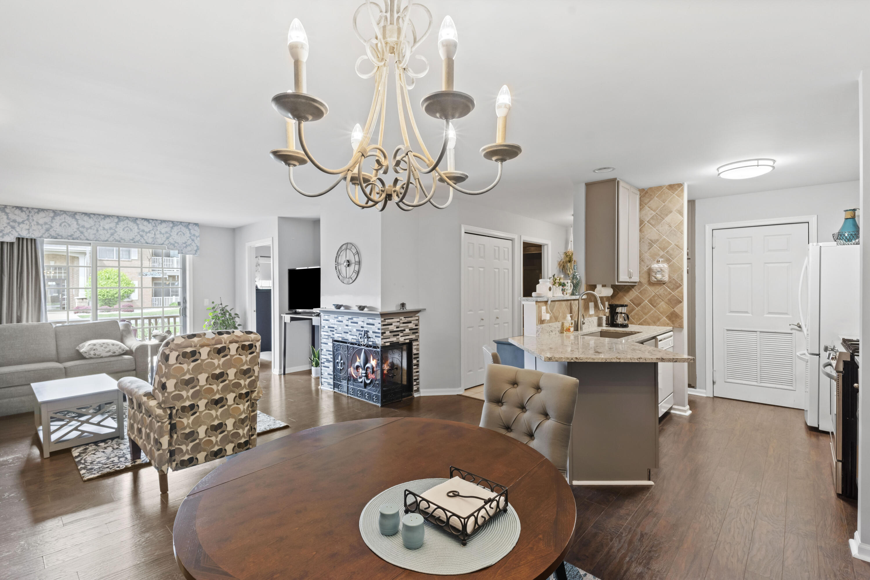 9825 Wildwood Court Unit: 1D