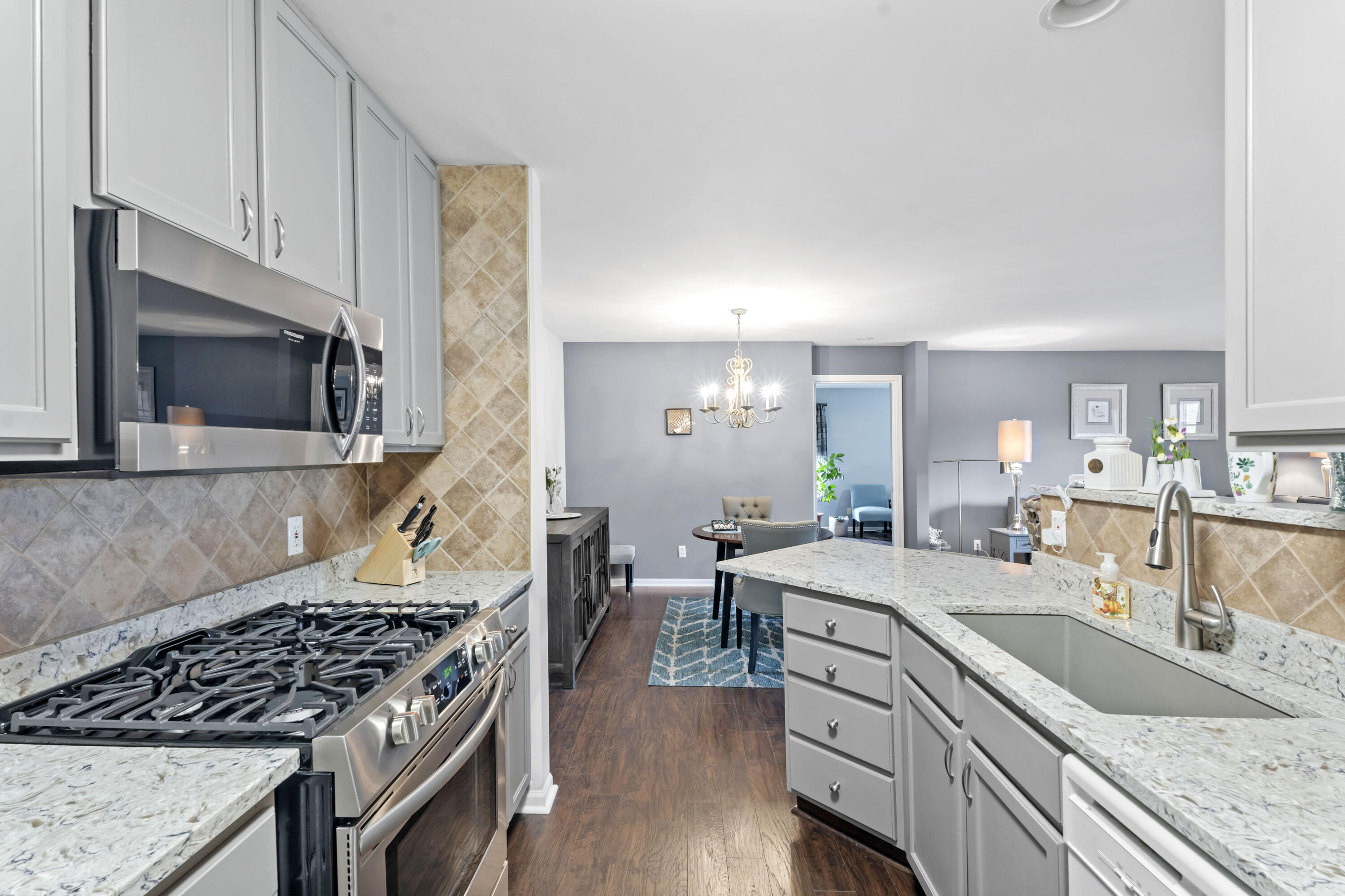 9825 Wildwood Court Unit: 1D