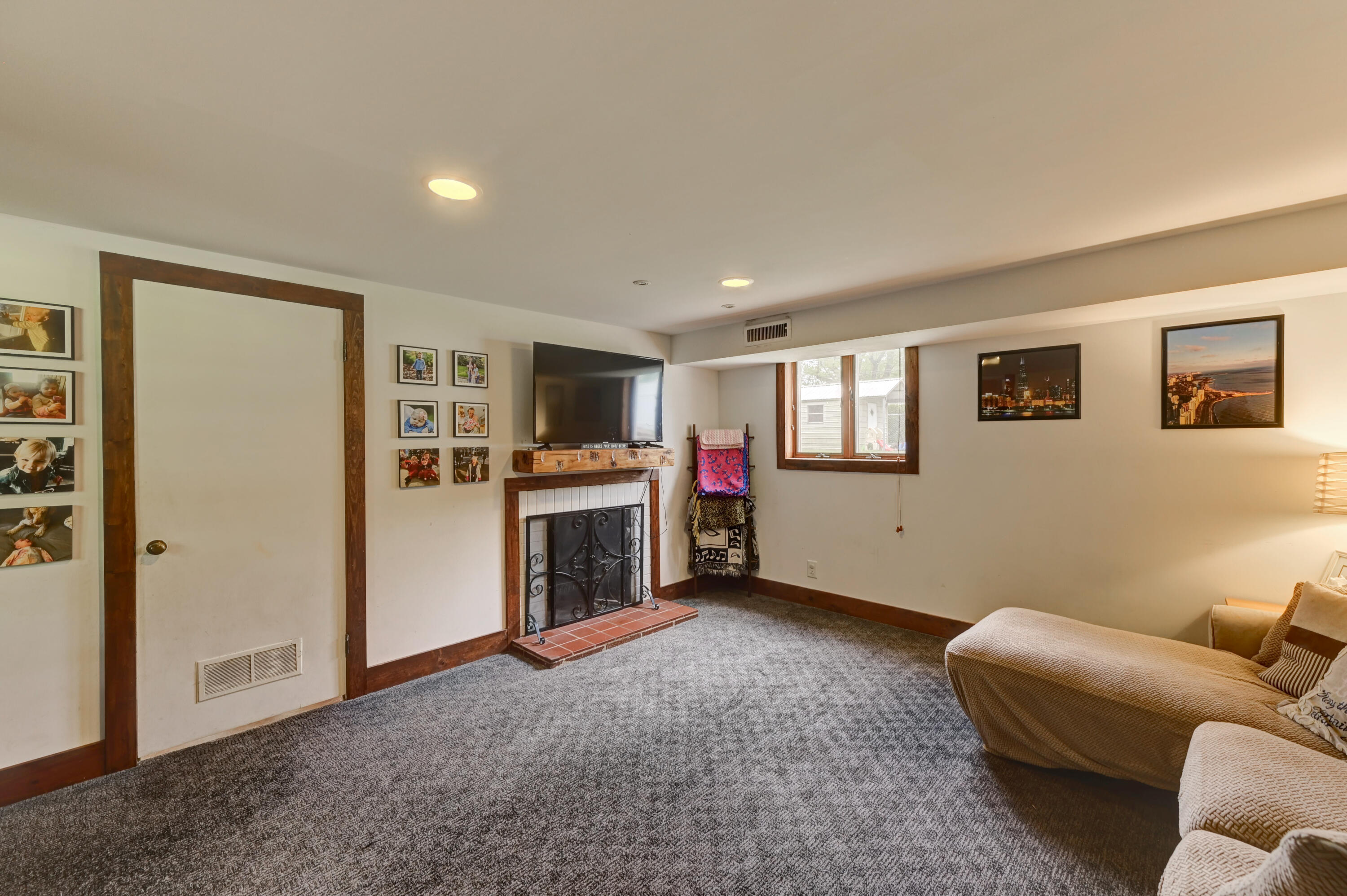 1436 Elliott Drive