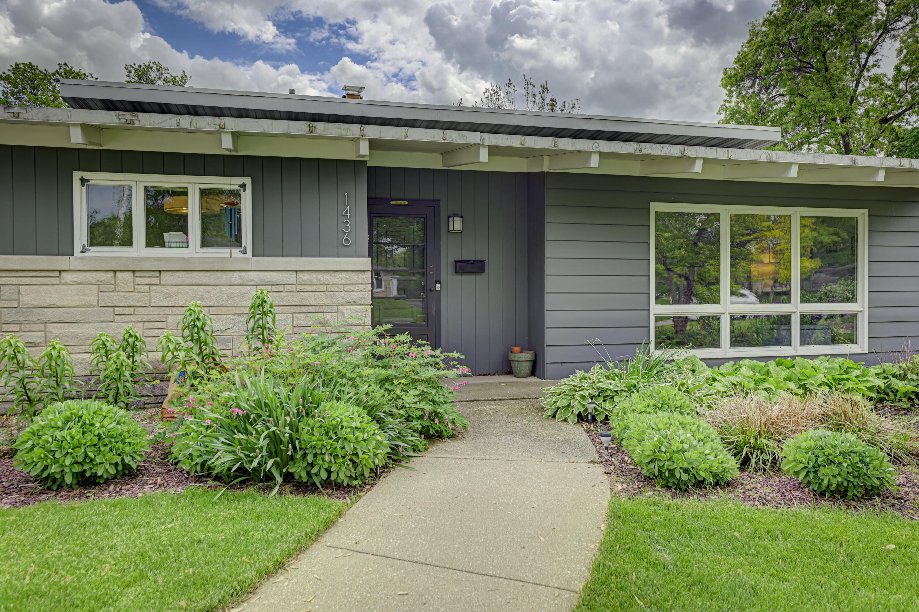1436 Elliott Drive