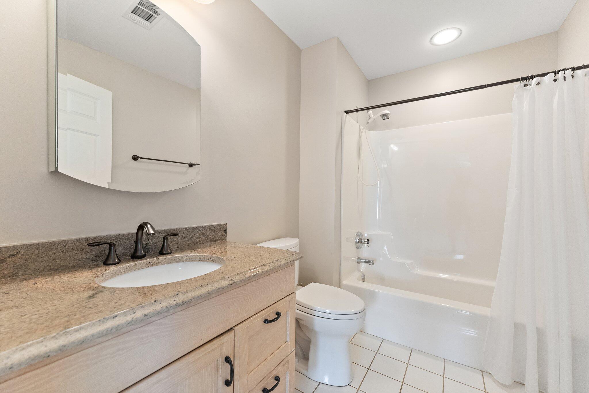 2721 Georgetowne Drive Unit: B-1