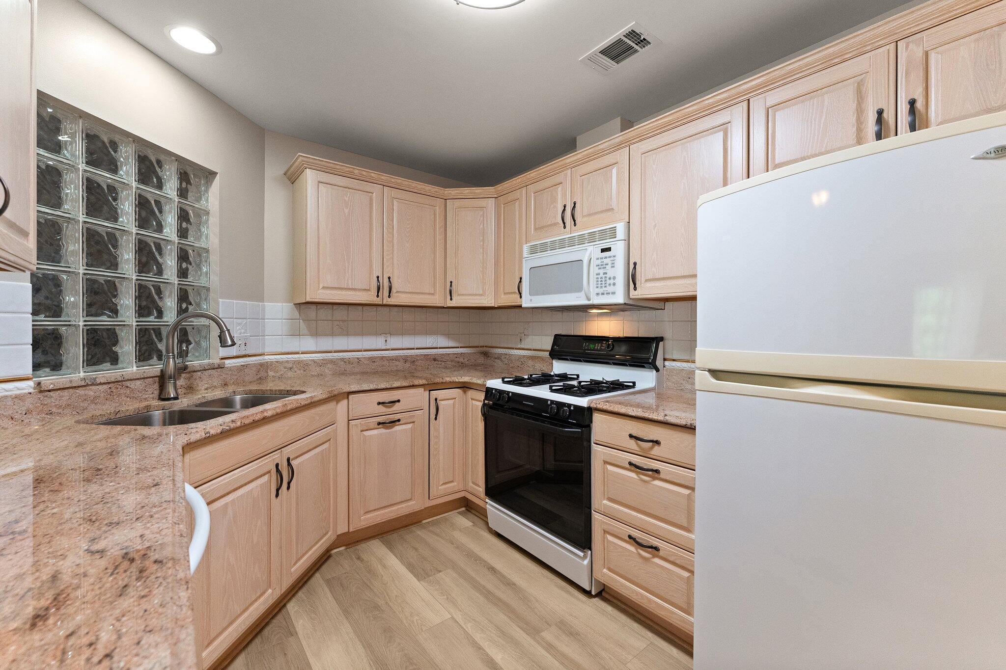 2721 Georgetowne Drive Unit: B-1