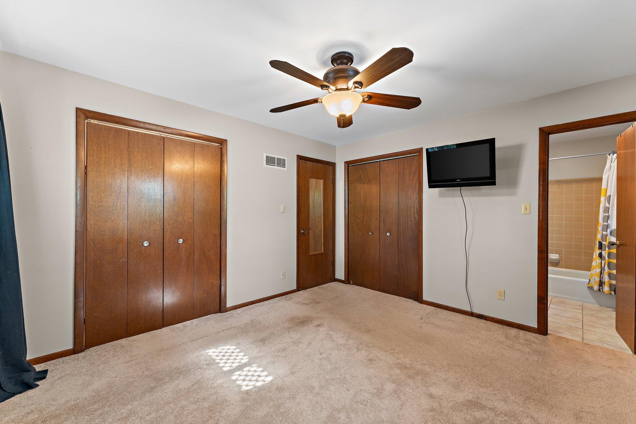 2547 Laurel Court
