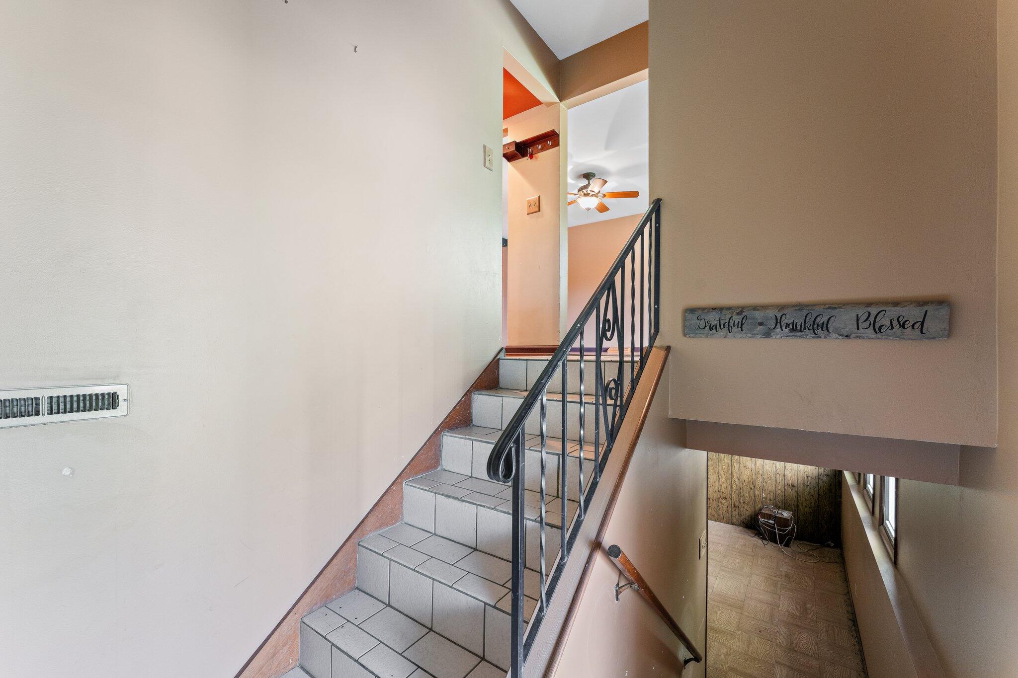 2547 Laurel Court